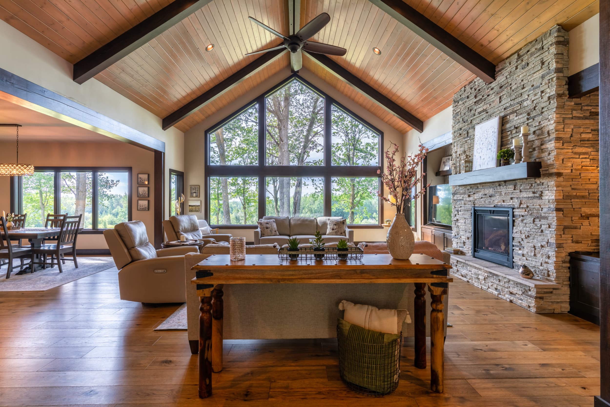 Clearbrook, Minnesota, 56634, United States, 4 Bedrooms Bedrooms, ,3 BathroomsBathrooms,Residential,For Sale,1921675