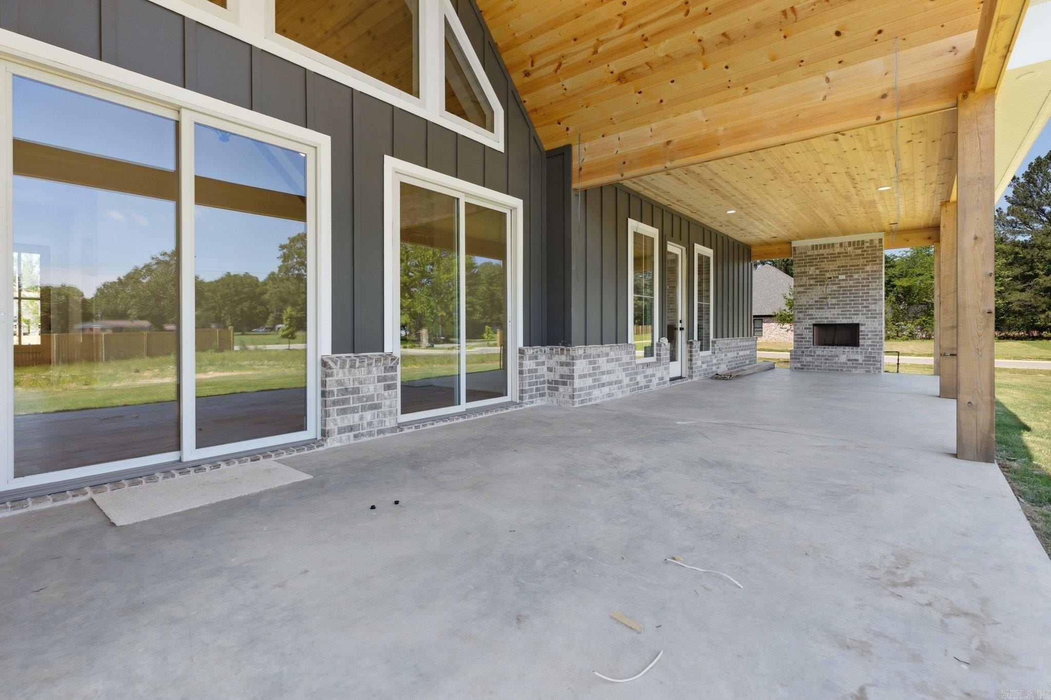 Benton, Arkansas, 72019, United States, 4 Bedrooms Bedrooms, ,4 BathroomsBathrooms,Residential,For Sale,1943395