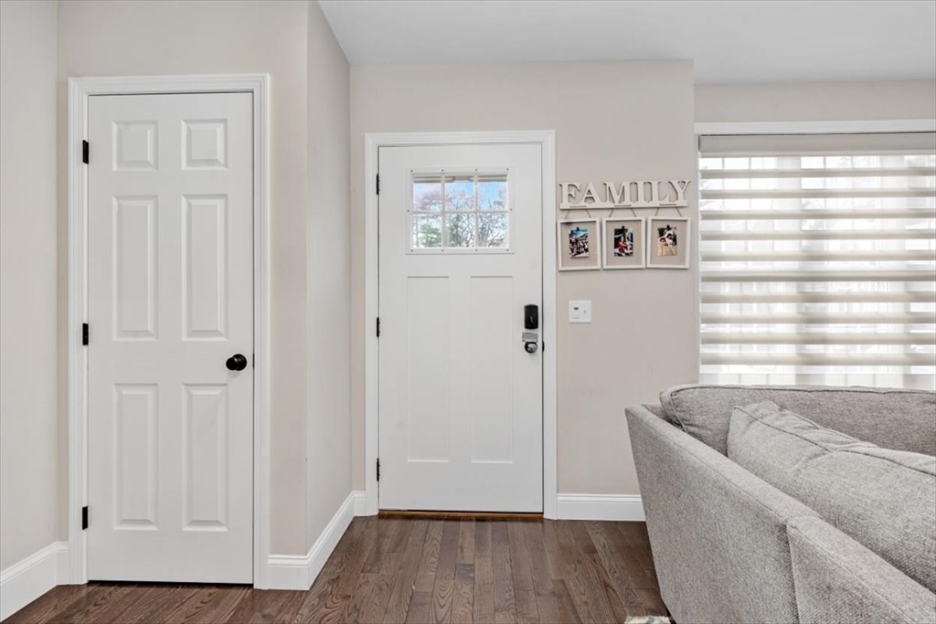 Pembroke, Massachusetts, 02359, United States, 2 Bedrooms Bedrooms, ,2 BathroomsBathrooms,Residential,For Sale,1992078