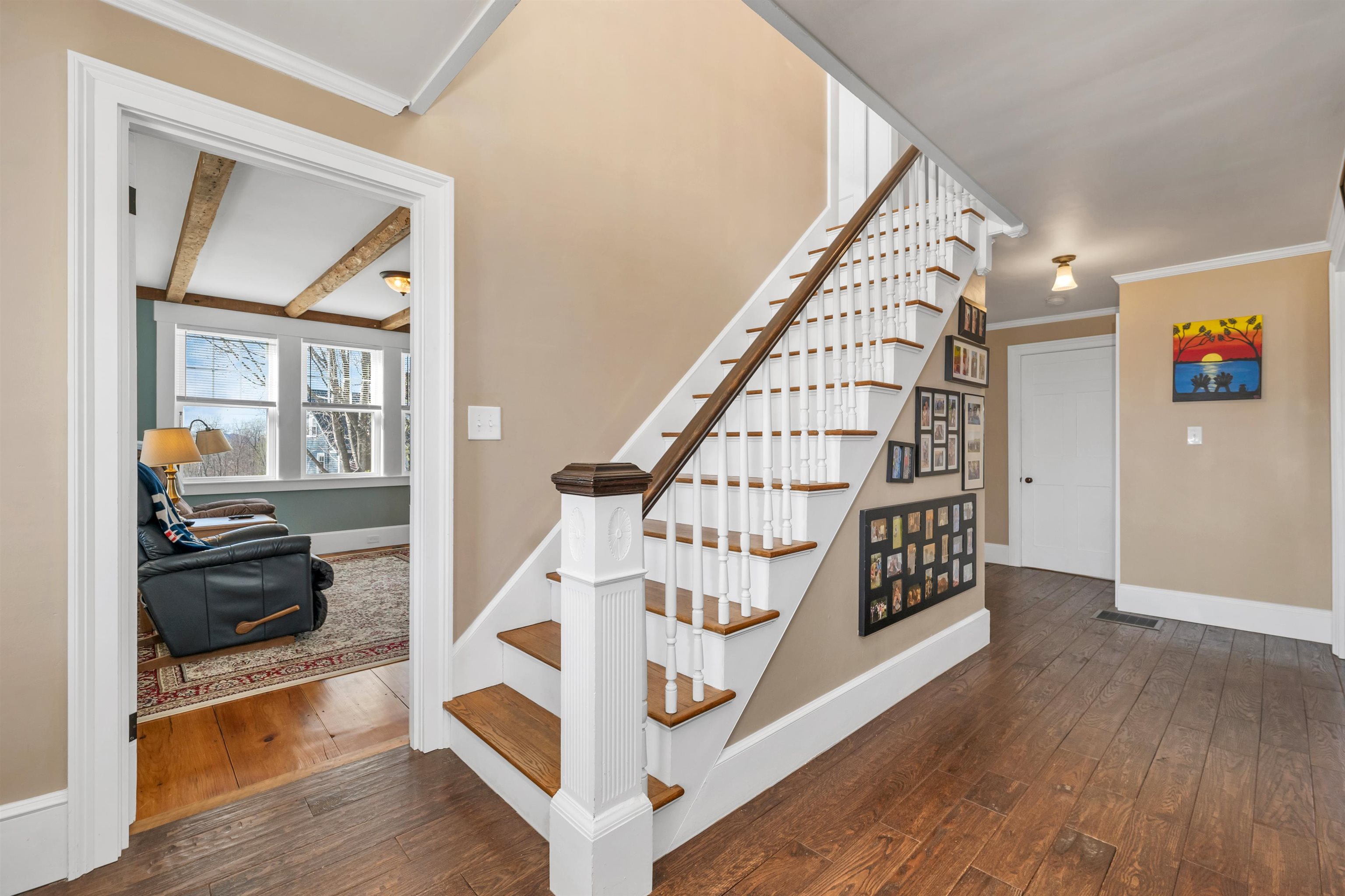Meredith, New Hampshire, 03253, United States, 3 Bedrooms Bedrooms, ,2 BathroomsBathrooms,Residential,For Sale,1793827