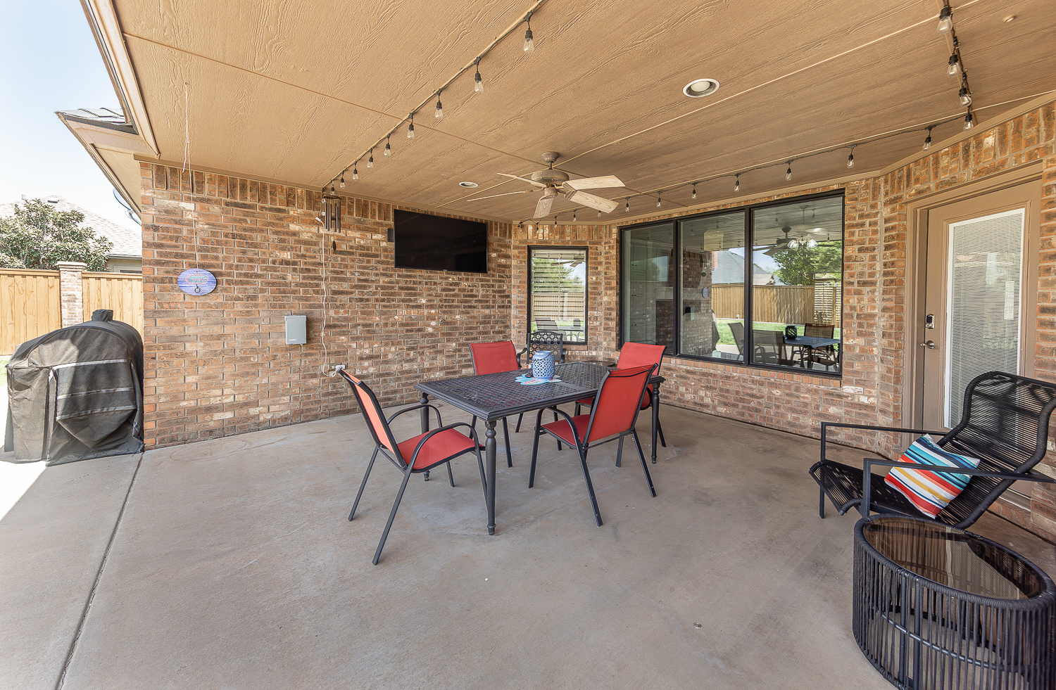 Lubbock, Texas, 79407, United States, 4 Bedrooms Bedrooms, ,4 BathroomsBathrooms,Residential,For Sale,1901275
