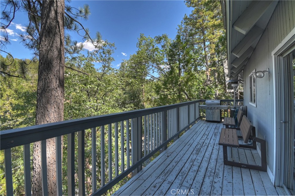 Lake Arrowhead, California, 92352, United States, 4 Bedrooms Bedrooms, ,2 BathroomsBathrooms,Residential,For Sale,1955780