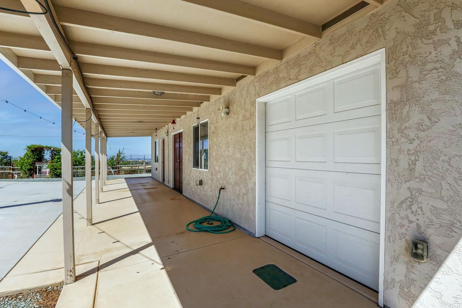 Valley Springs, California, 95252, United States, 3 Bedrooms Bedrooms, ,4 BathroomsBathrooms,Residential,For Sale,1981868