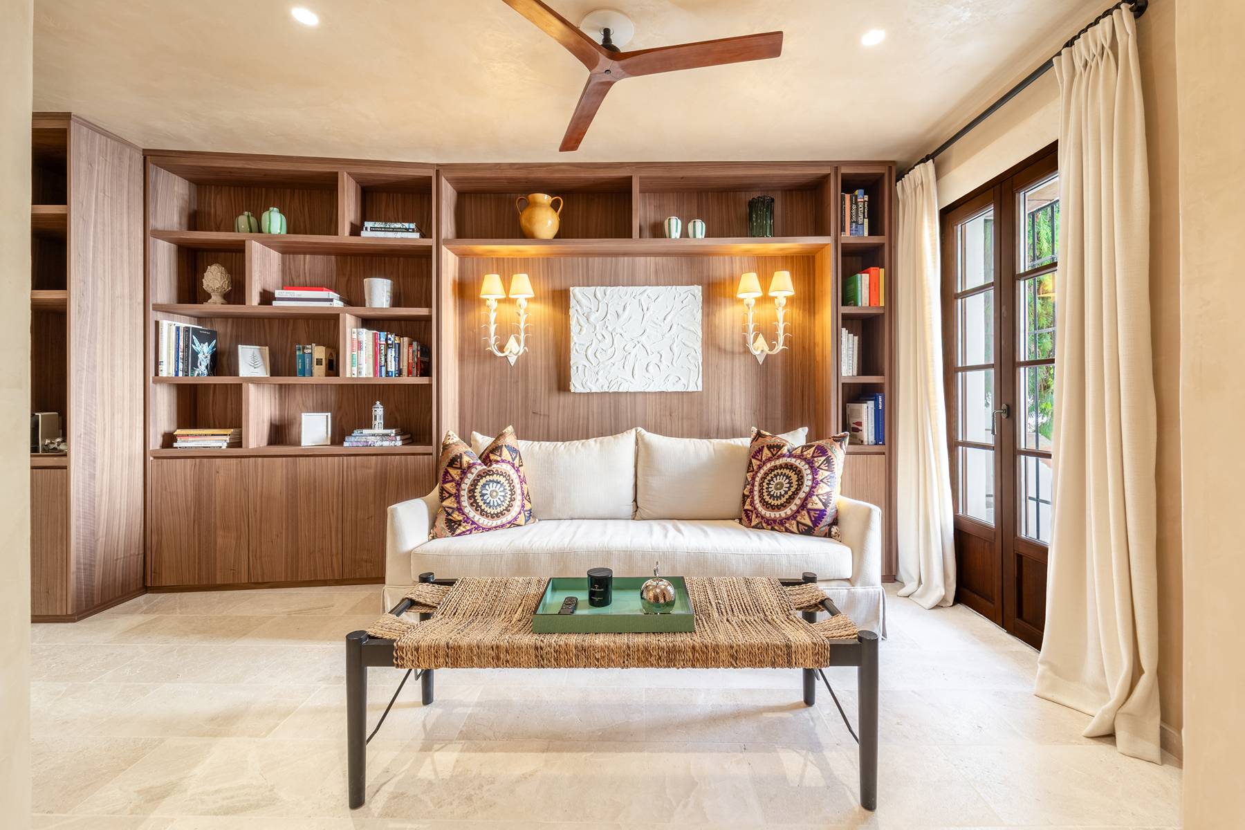  Artisan Masterpiece in an Exclusive Golden Mile Community - 物件實景