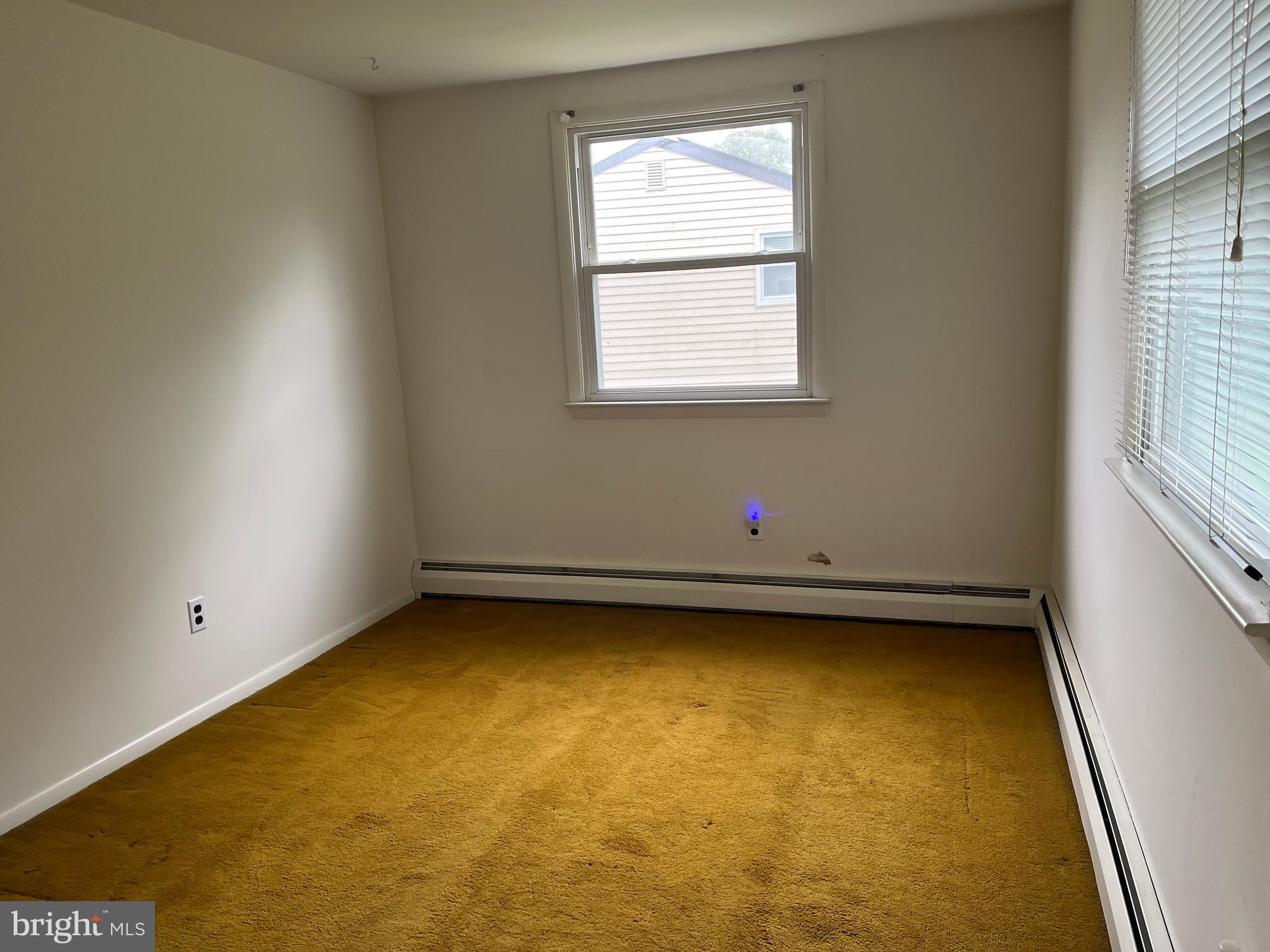 Southampton, Pennsylvania, 18966, United States, 4 Bedrooms Bedrooms, ,Residential,For Sale,1990215