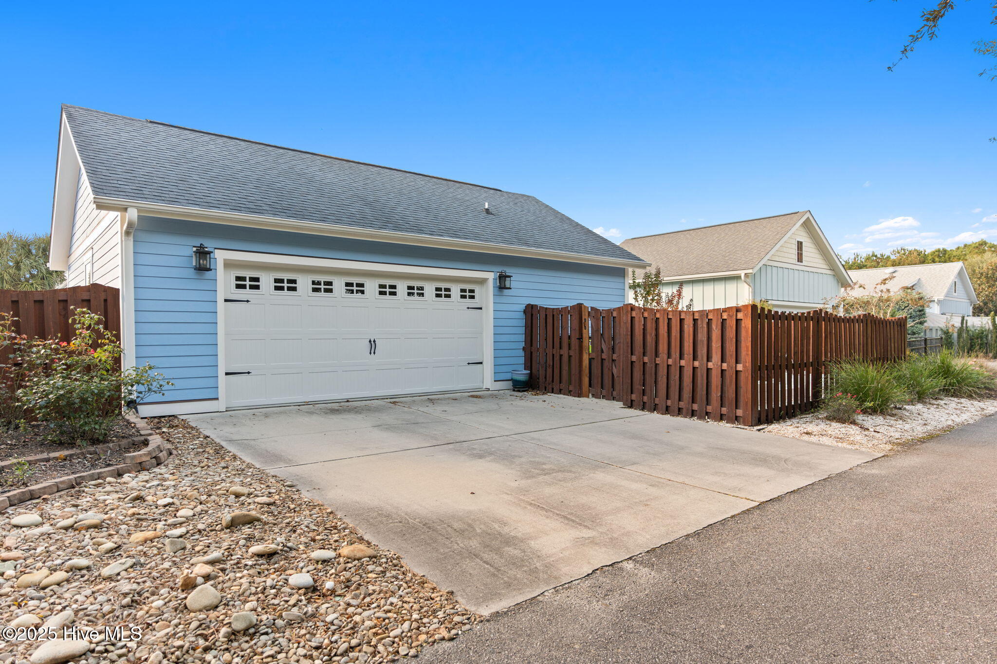 Southport, North Carolina, 28461, United States, 3 Bedrooms Bedrooms, ,3 BathroomsBathrooms,Residential,For Sale,2040349