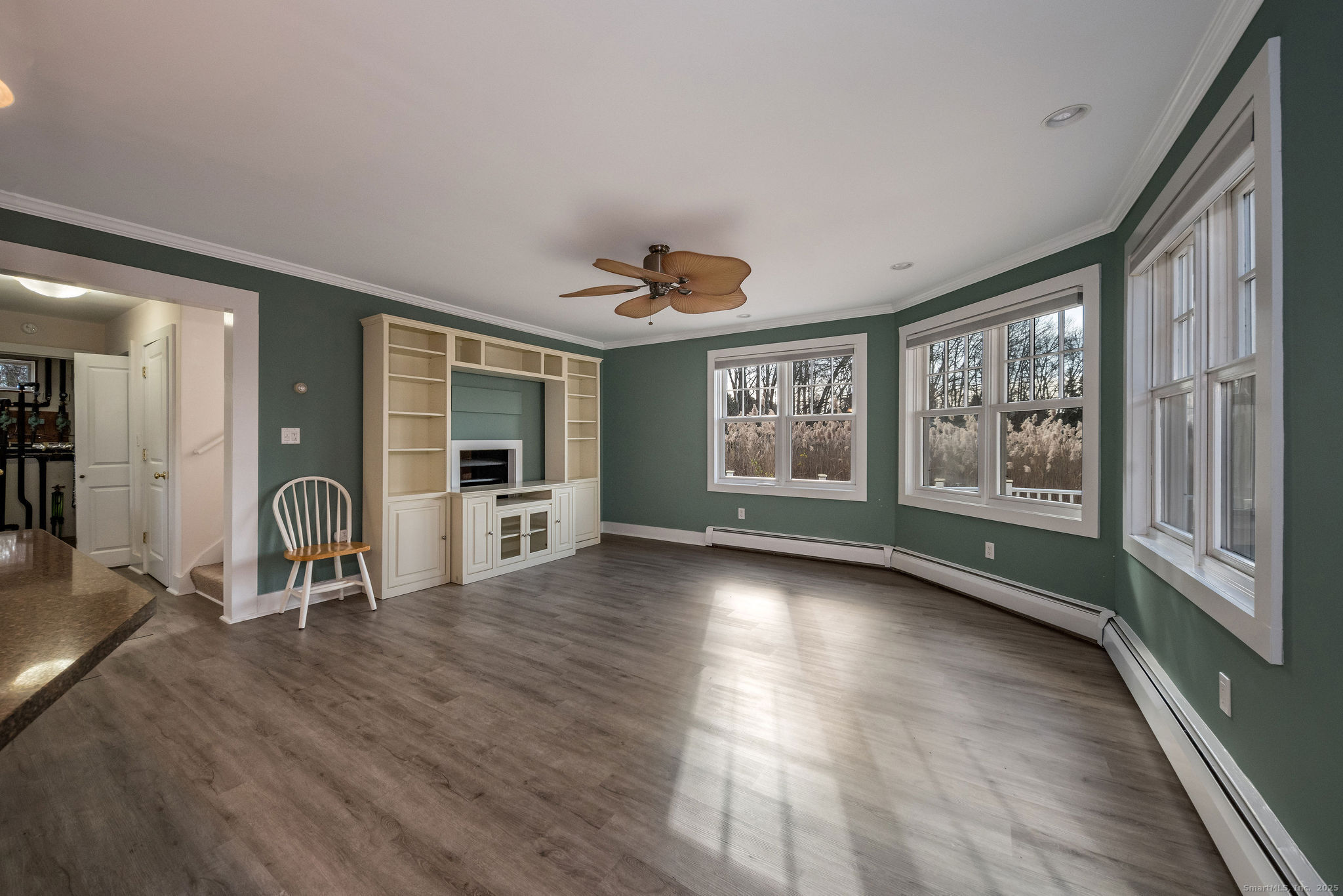 Madison, Connecticut, 06443, United States, 3 Bedrooms Bedrooms, ,2 BathroomsBathrooms,Residential,For Sale,1996814