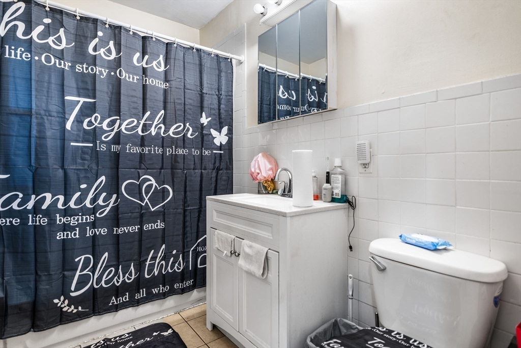 Boston, Massachusetts, 02124, United States, 11 Bedrooms Bedrooms, ,3 BathroomsBathrooms,Residential,For Sale,1978418