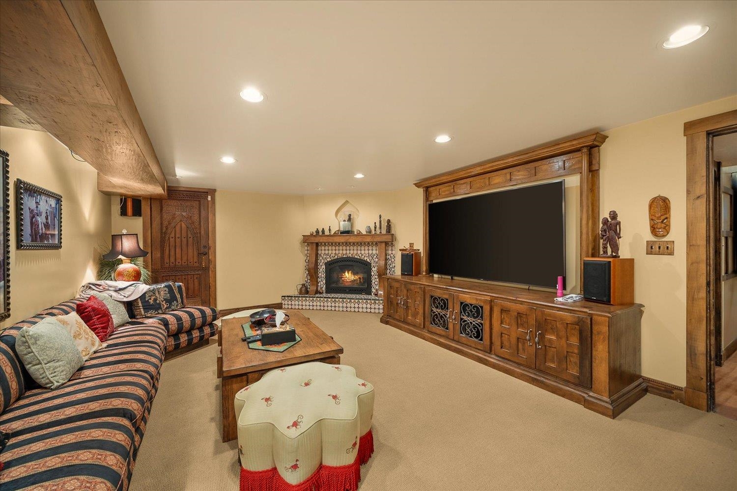 Spokane, Washington, 99201, United States, 4 Bedrooms Bedrooms, ,5 BathroomsBathrooms,Residential,For Sale,1987077