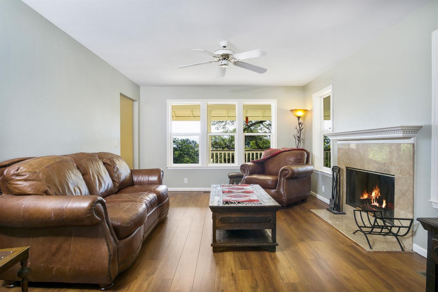 Oregon House, California, 95962, United States, 4 Bedrooms Bedrooms, ,3 BathroomsBathrooms,Residential,For Sale,1976473