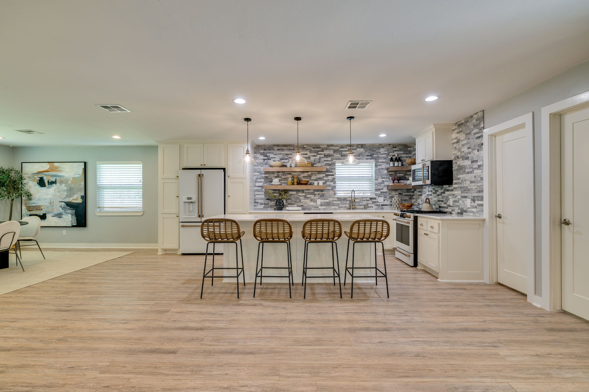  2405 Northwest 59th Street, Oklahoma City, OK 73112 - 物件實景