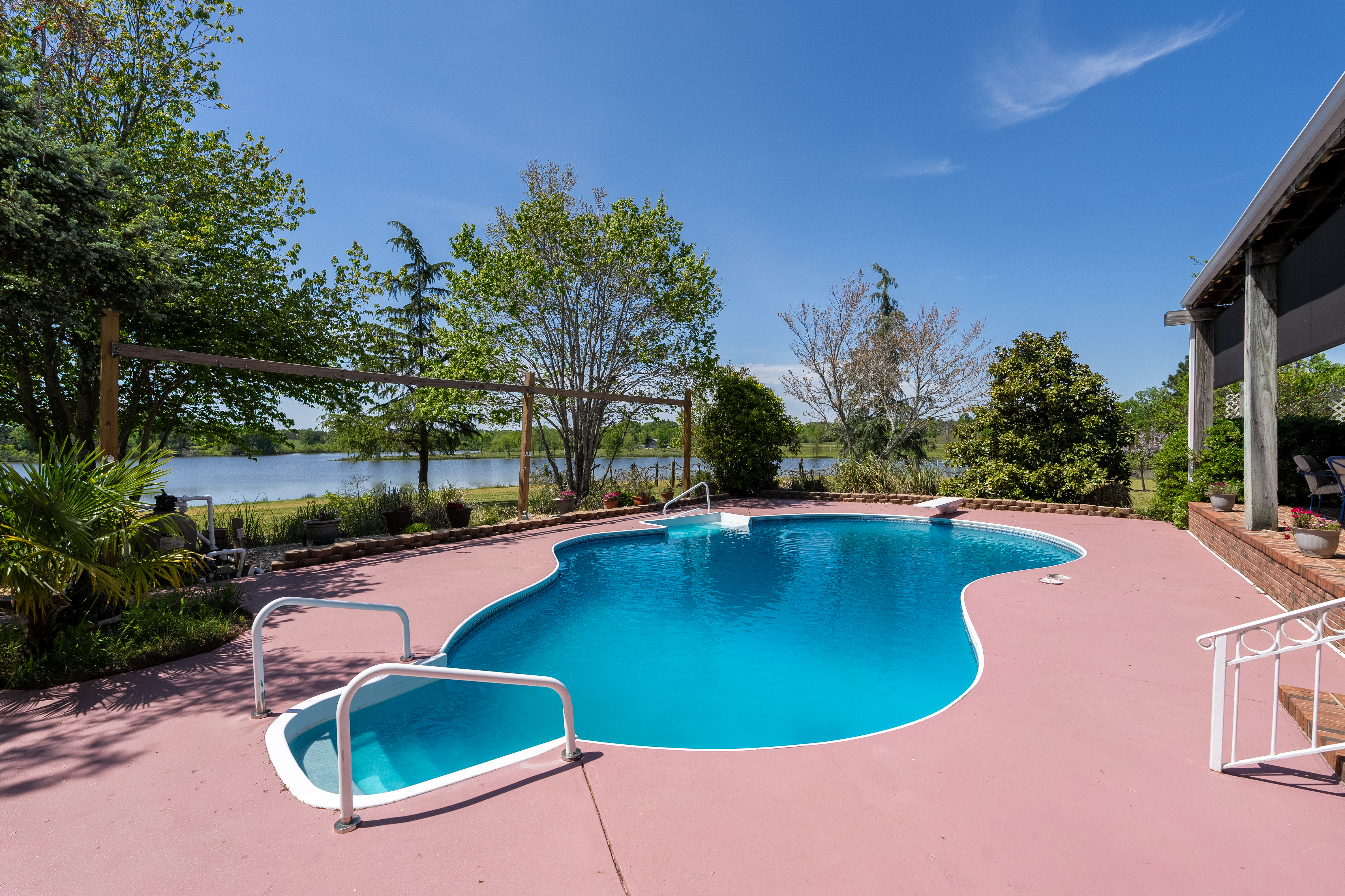  402 Nanaloo Avenue, Waterloo, SC 29384 - 物件實景