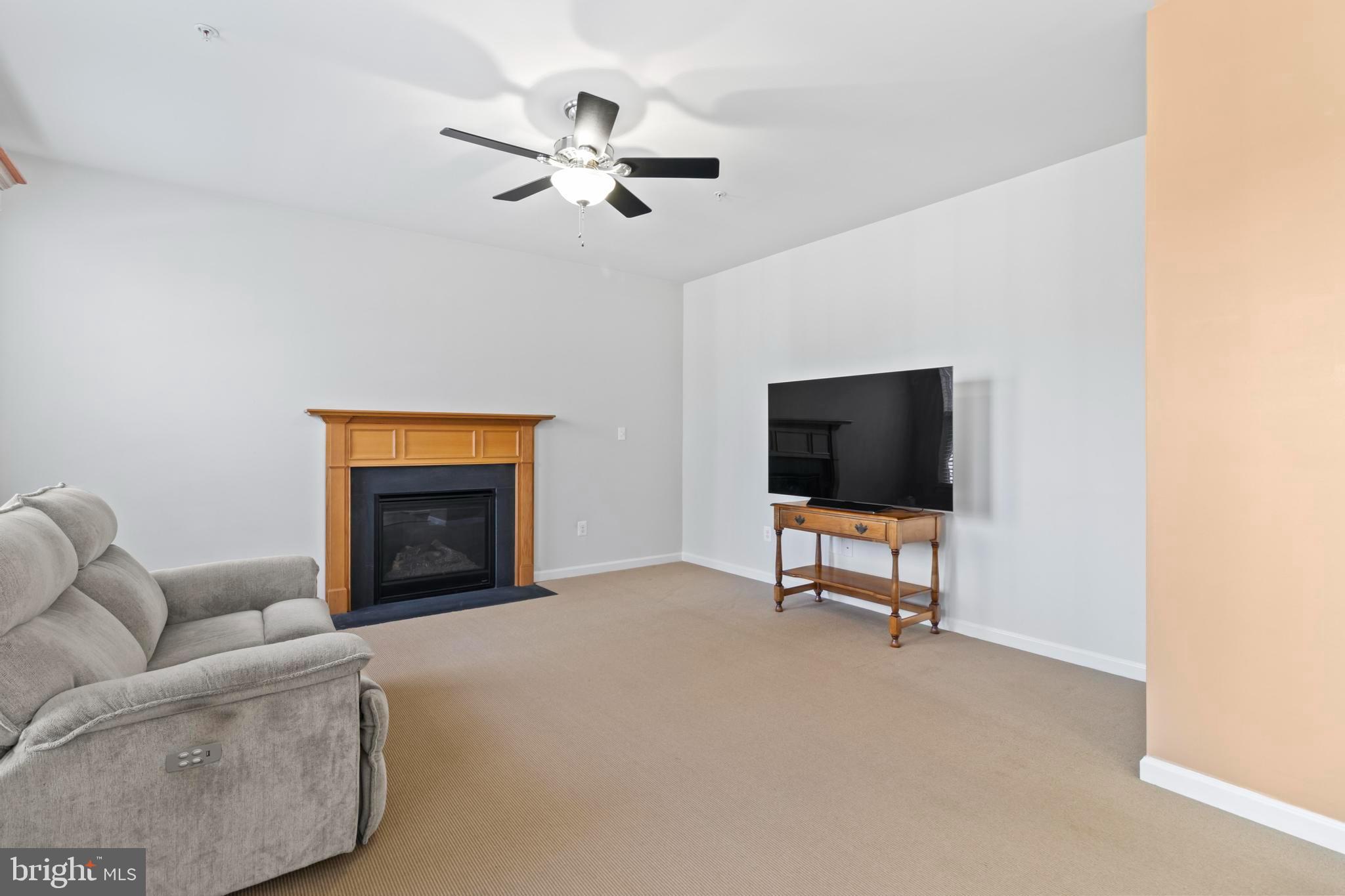 La Plata, Maryland, 20646, United States, 4 Bedrooms Bedrooms, ,4 BathroomsBathrooms,Residential,For Sale,1990810