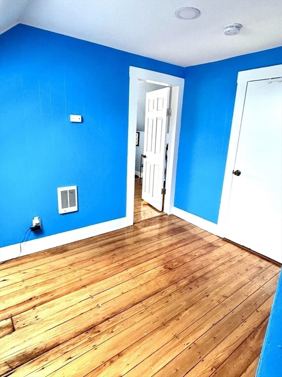 Lynn, Massachusetts, 01902, United States, 9 Bedrooms Bedrooms, ,3 BathroomsBathrooms,Residential,For Sale,1989600