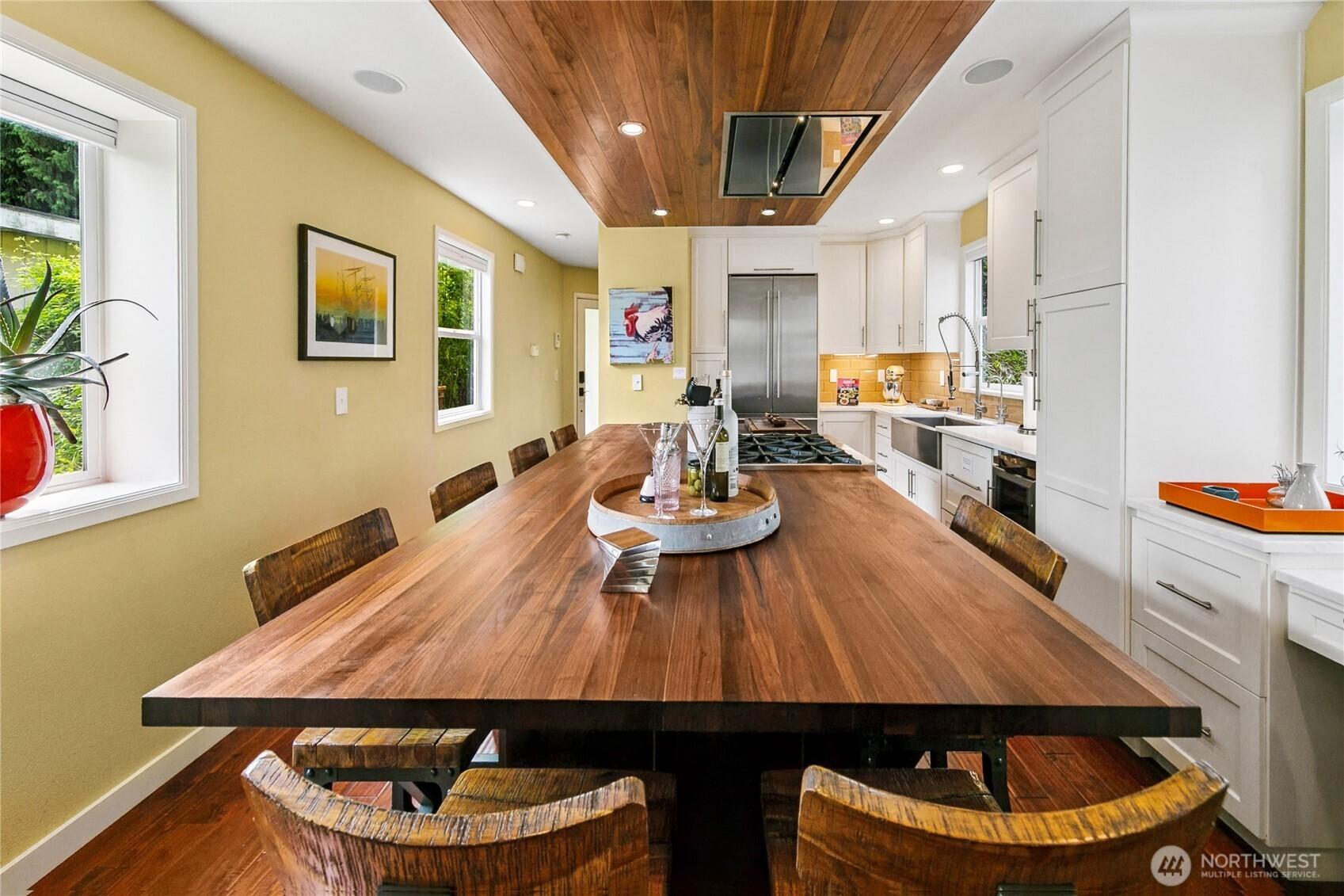 SEATTLE, Washington, 98112, United States, 3 Bedrooms Bedrooms, ,3 BathroomsBathrooms,Residential,For Sale,1875763