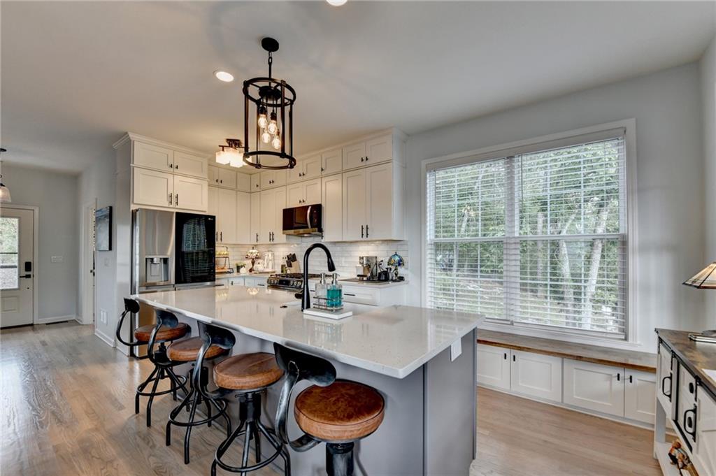 Gainesville, Georgia, 30506, United States, 2 Bedrooms Bedrooms, ,2 BathroomsBathrooms,Residential,For Sale,2040403