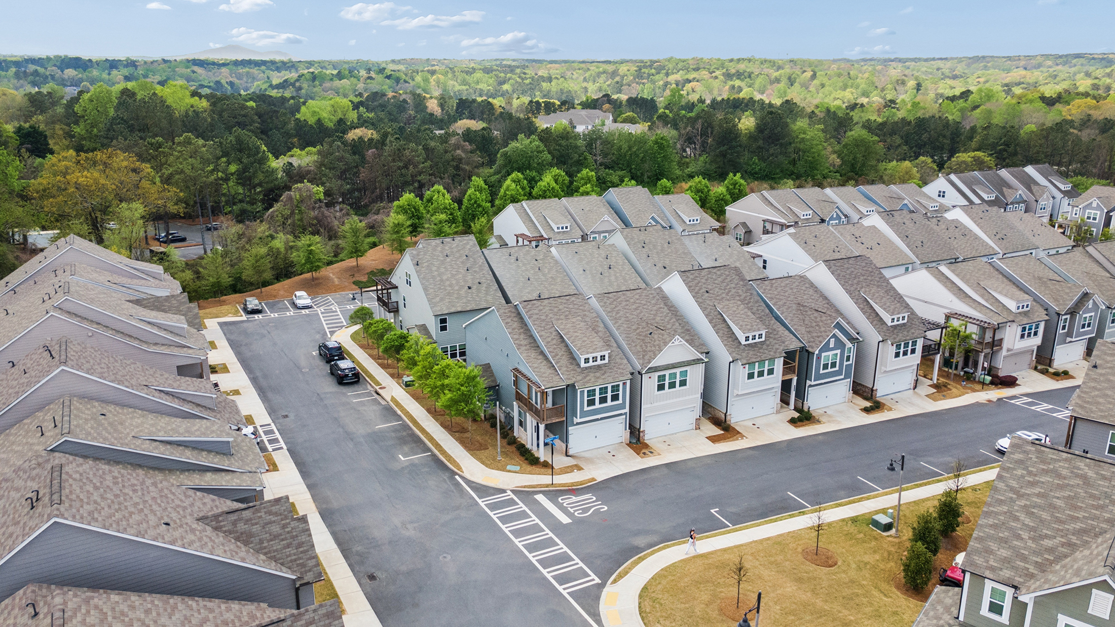  End-Unit, Craftsman Townhome with Custom Upgrades - 物件實景