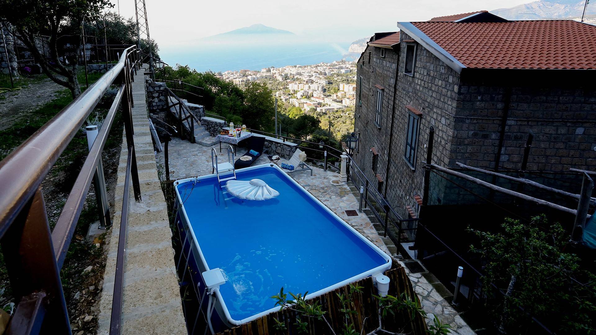 Sorrento, Napoli, 80067, IT, 2 Bedrooms Bedrooms, ,2 BathroomsBathrooms,Residential,For Sale,1829517