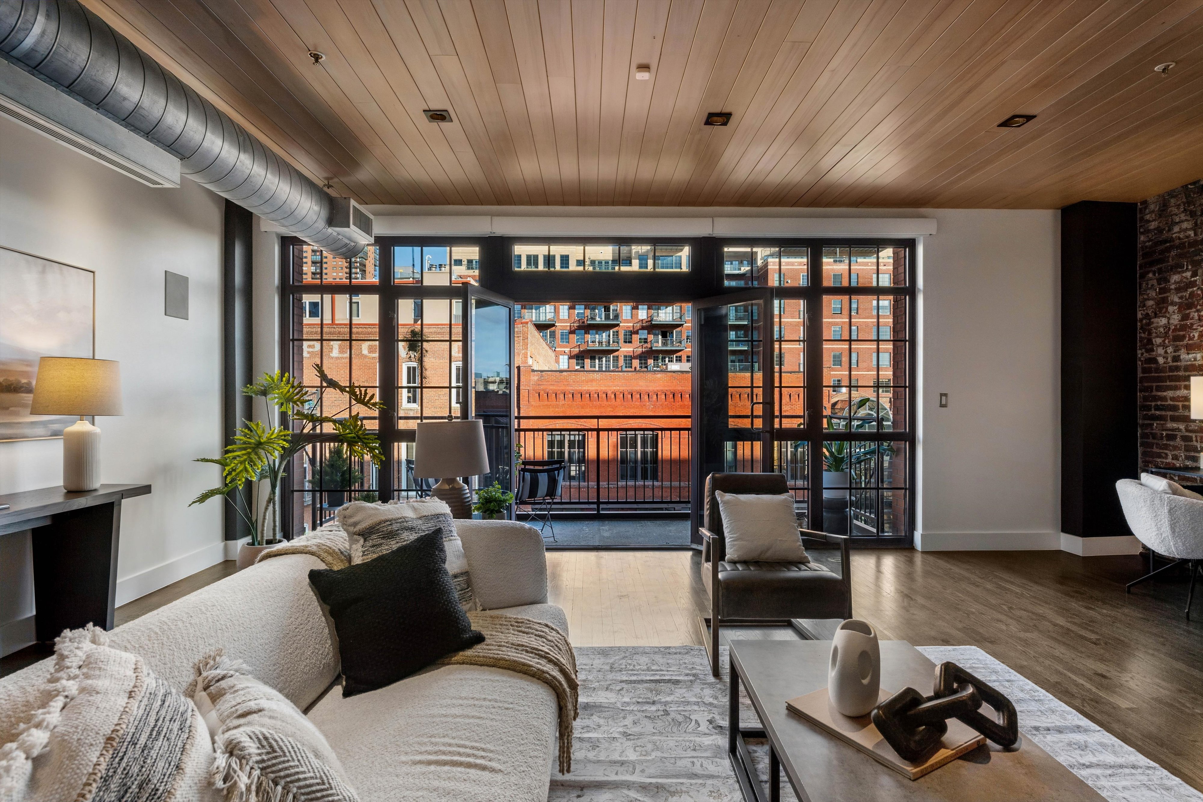  A true LoDo loft in the iconic Wazee Wire Works - 物件實景