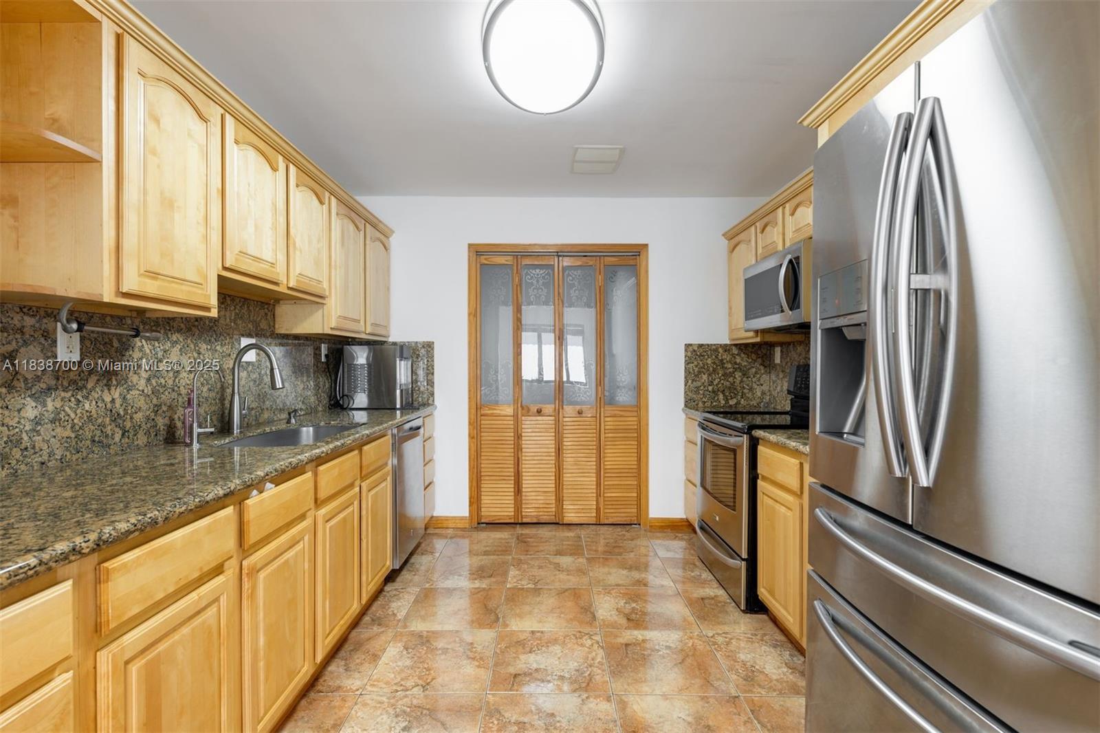 Homestead, Florida, 33033, United States, 3 Bedrooms Bedrooms, ,2 BathroomsBathrooms,Residential,For Sale,1891236