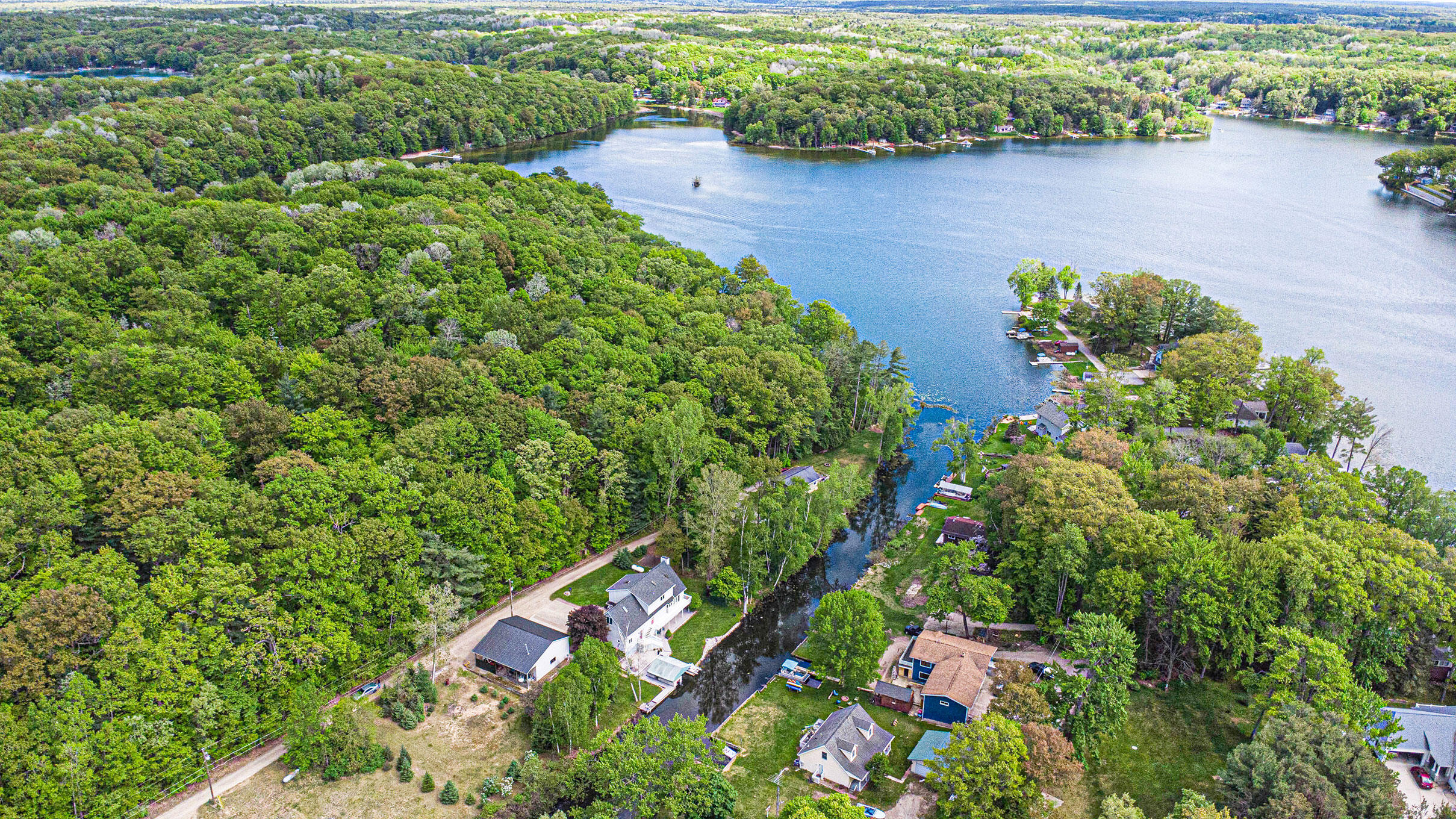 Newaygo, Michigan, 49337, United States, 3 Bedrooms Bedrooms, ,2 BathroomsBathrooms,Residential,For Sale,1836711