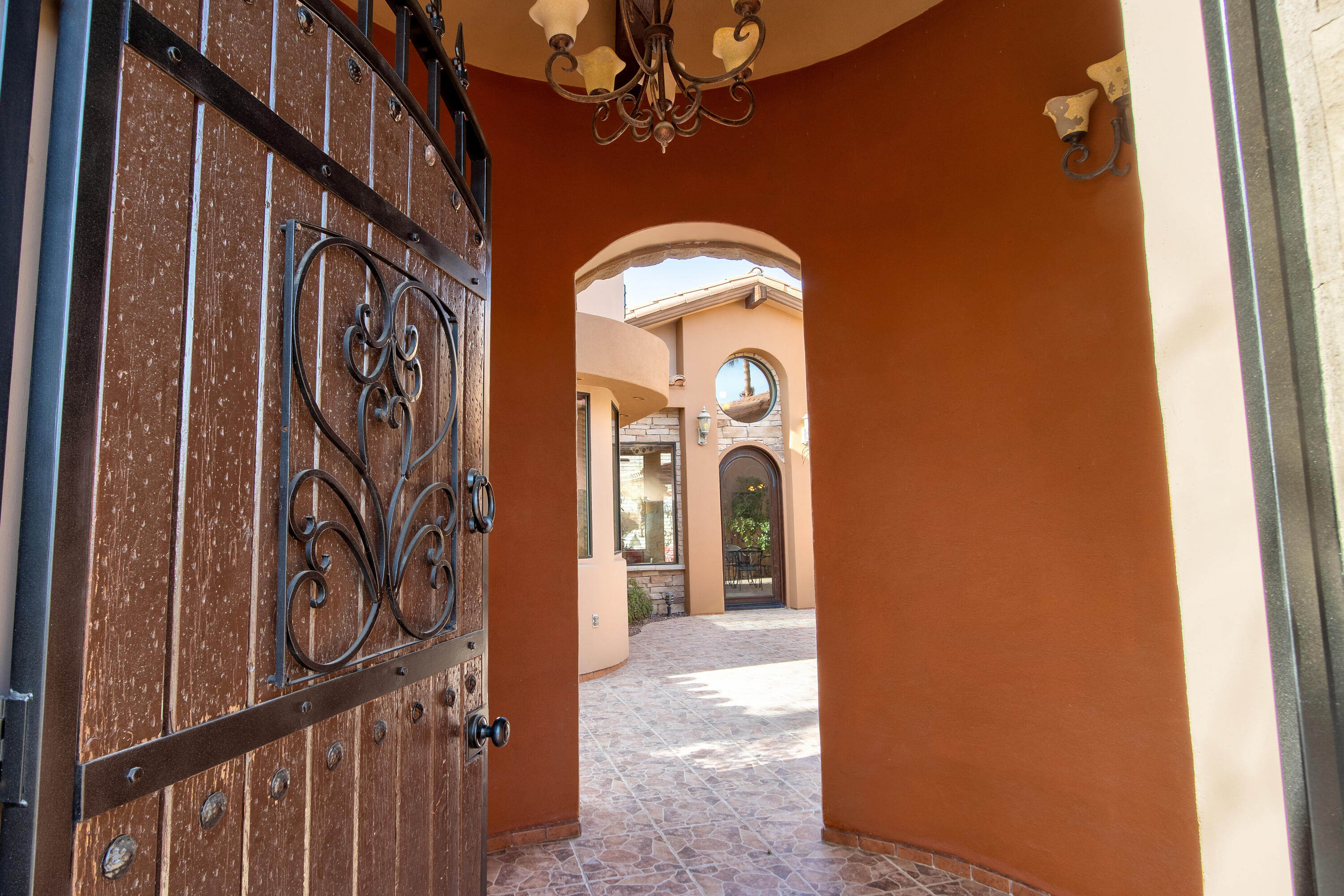 La Quinta, California, 92253, United States, 4 Bedrooms Bedrooms, ,4 BathroomsBathrooms,Residential,For Sale,1940947