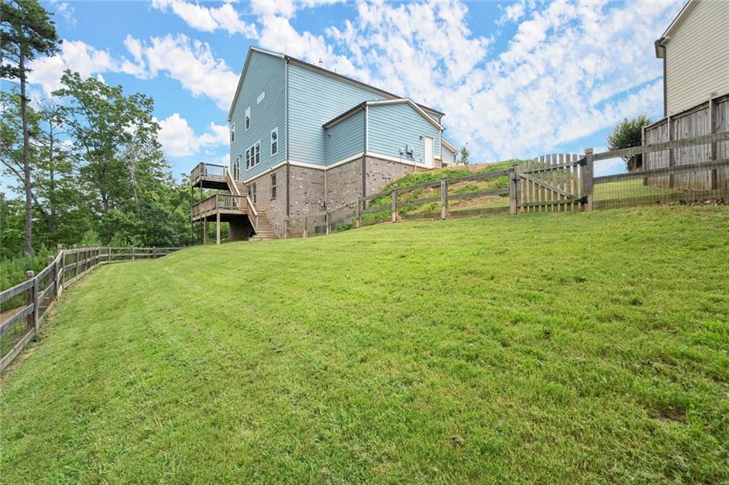 Cartersville, Georgia, 30120, United States, 5 Bedrooms Bedrooms, ,3 BathroomsBathrooms,Residential,For Sale,1877472