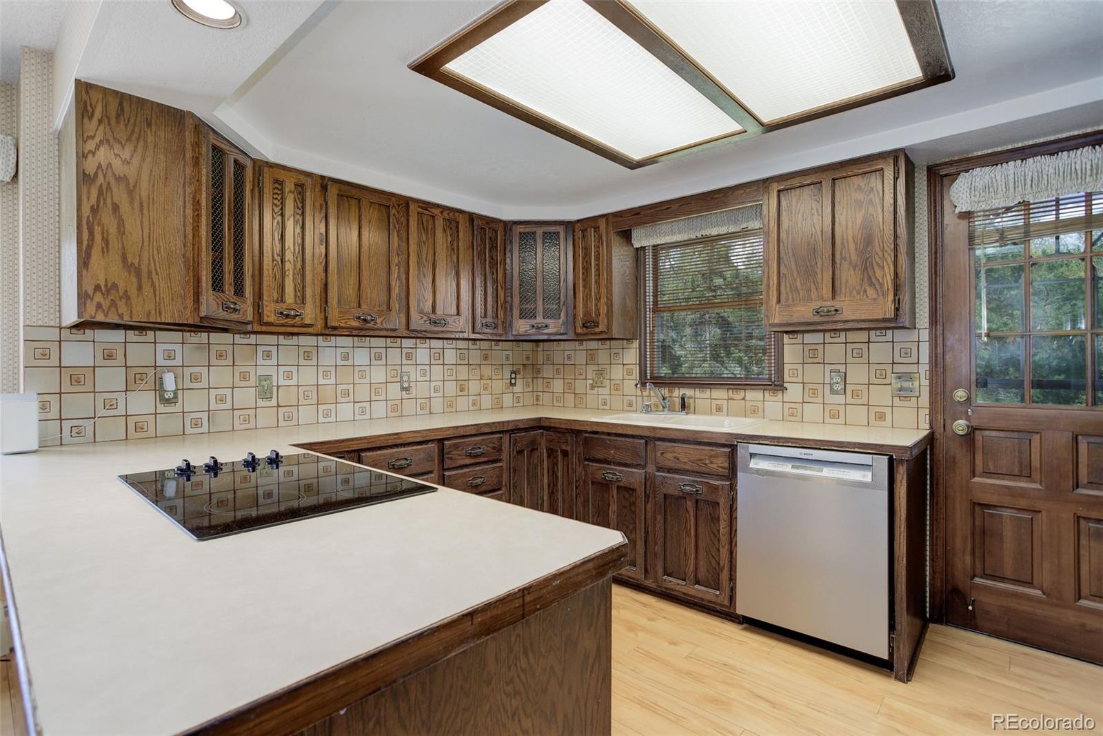 Morrison, Colorado, 80465, United States, 4 Bedrooms Bedrooms, ,3 BathroomsBathrooms,Residential,For Sale,1805479