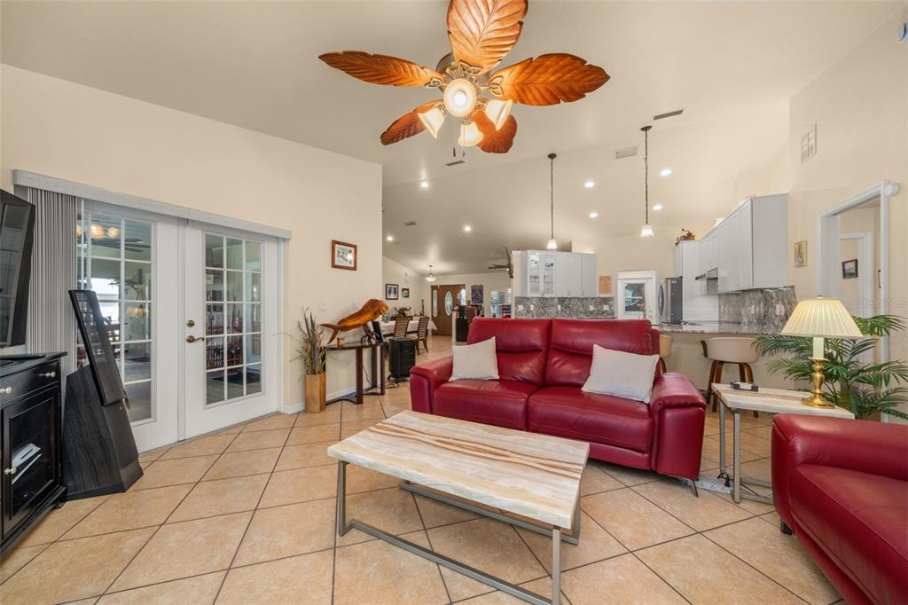 Sebring, Florida, 33875, United States, 3 Bedrooms Bedrooms, ,2 BathroomsBathrooms,Residential,For Sale,1970632