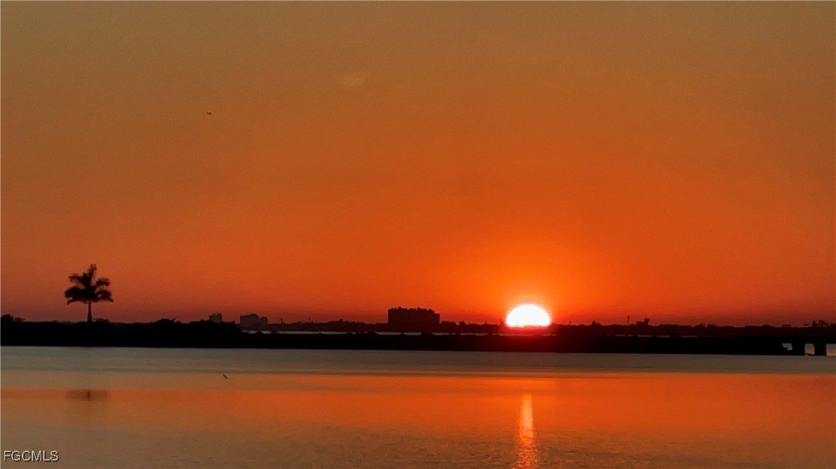 Fort Myers, Florida, 33905, United States, 3 Bedrooms Bedrooms, ,4 BathroomsBathrooms,Residential,For Sale,1997998