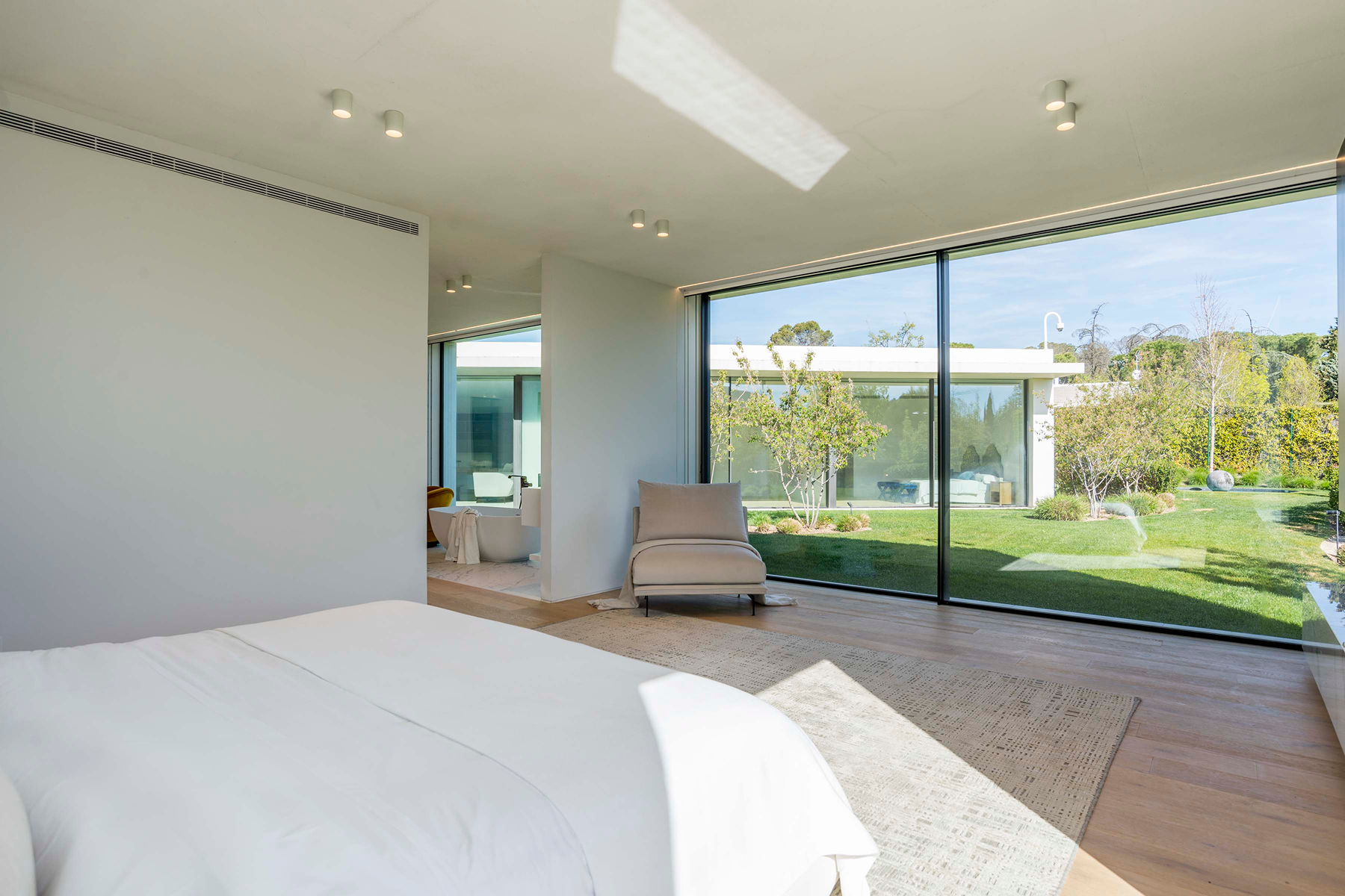  Spectacular detached villa with pool in Somosaguas, Pozuelo de Alarcón - 物件實景