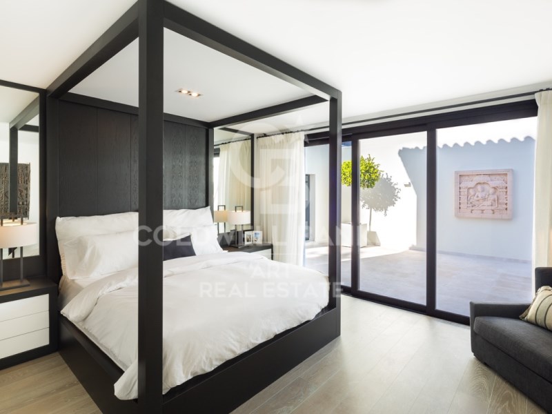 Marbella, Andalusia, ES, 5 Bedrooms Bedrooms, ,5 BathroomsBathrooms,Residential,For Sale,1901143