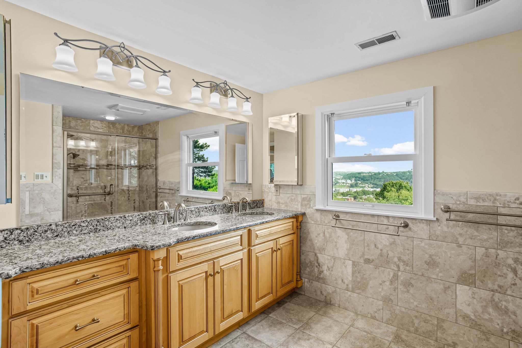  269 Garvinhurst Drive, Beaver, PA 15009 - 物件實景