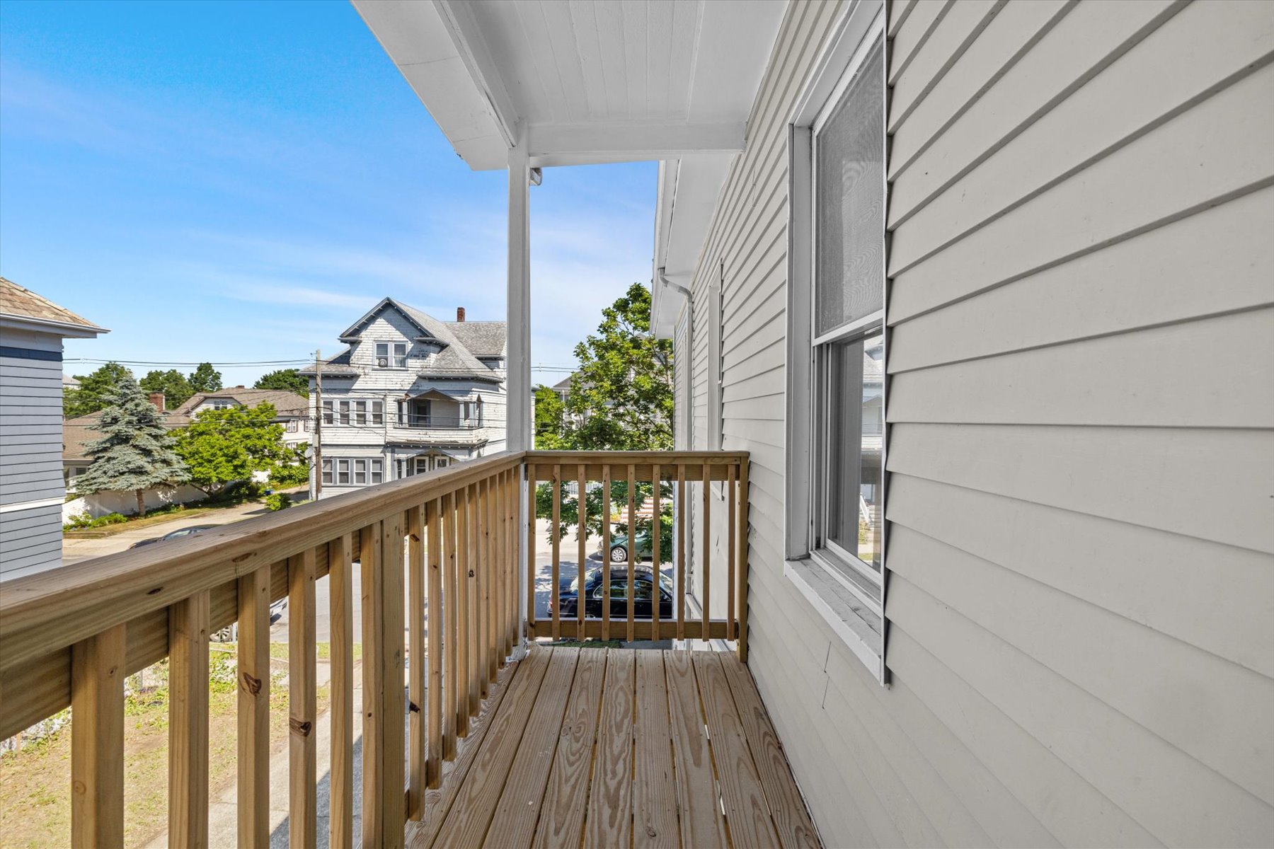  96-98 Clara St, New Bedford, MA, 02744 - 物件實景