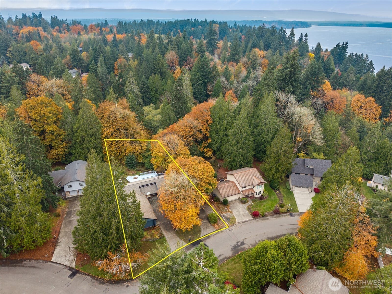 Olympia, Washington, 98502, United States, 4 Bedrooms Bedrooms, ,2 BathroomsBathrooms,Residential,For Sale,1988931