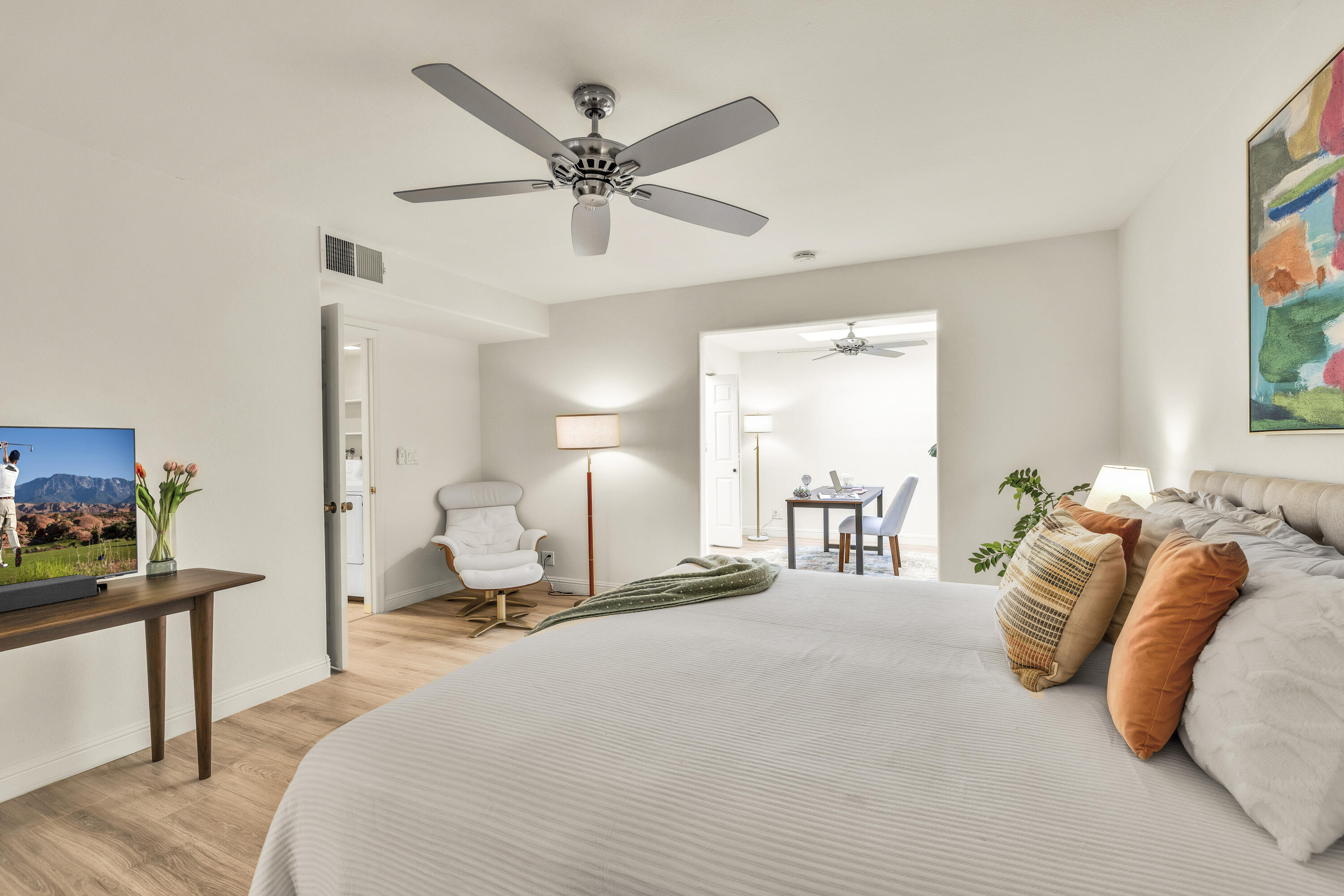 Palm Desert, California, 92260, United States, 2 Bedrooms Bedrooms, ,2 BathroomsBathrooms,Residential,For Sale,1987933