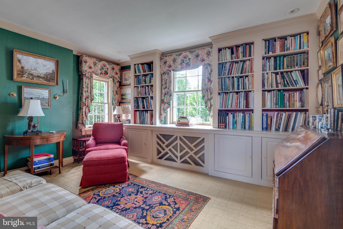 Alexandria, Virginia, 22301, United States, 4 Bedrooms Bedrooms, ,5 BathroomsBathrooms,Residential,For Sale,2000404