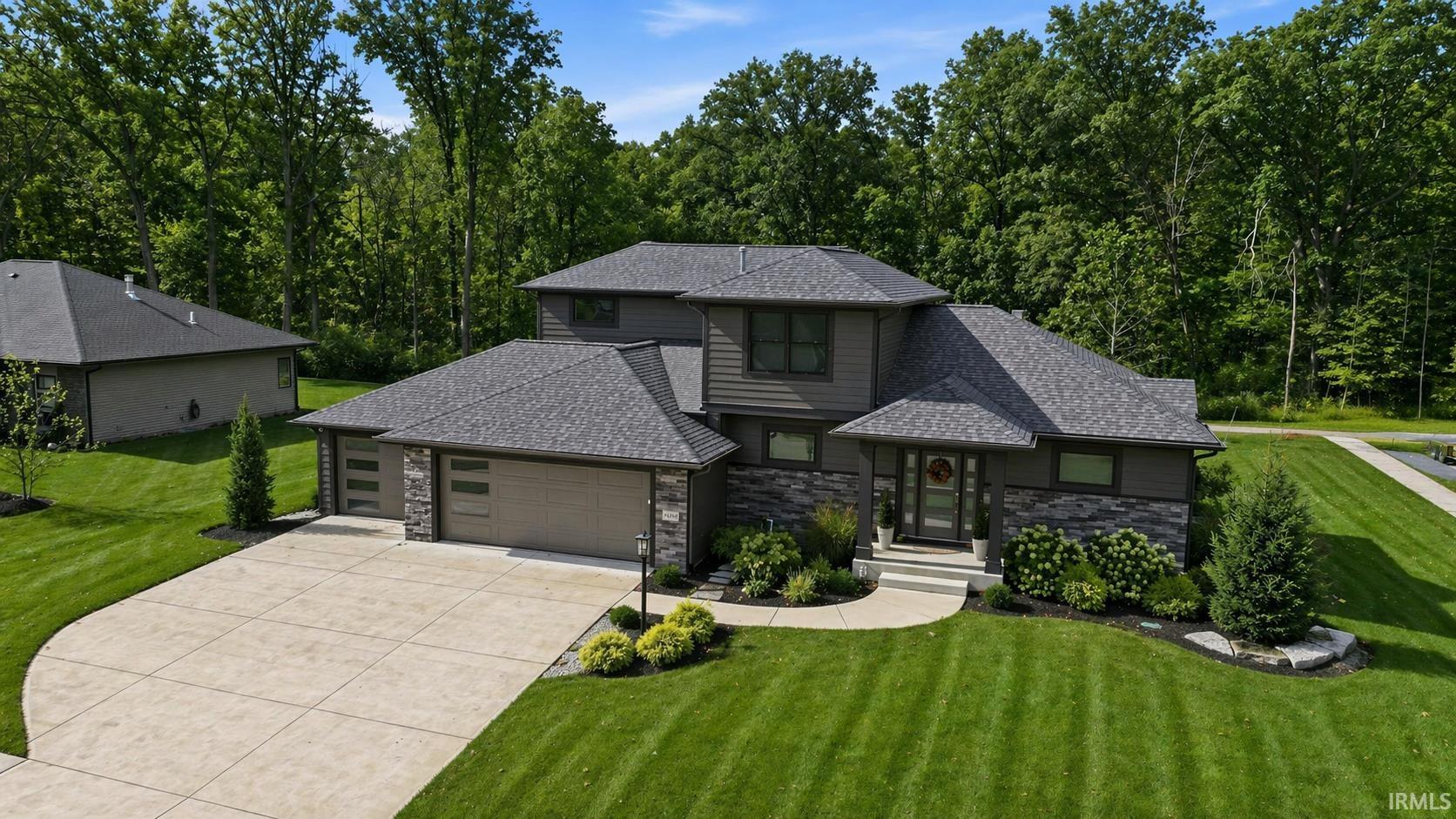 Fort Wayne, Indiana, 46845, United States, 4 Bedrooms Bedrooms, ,4 BathroomsBathrooms,Residential,For Sale,2040605