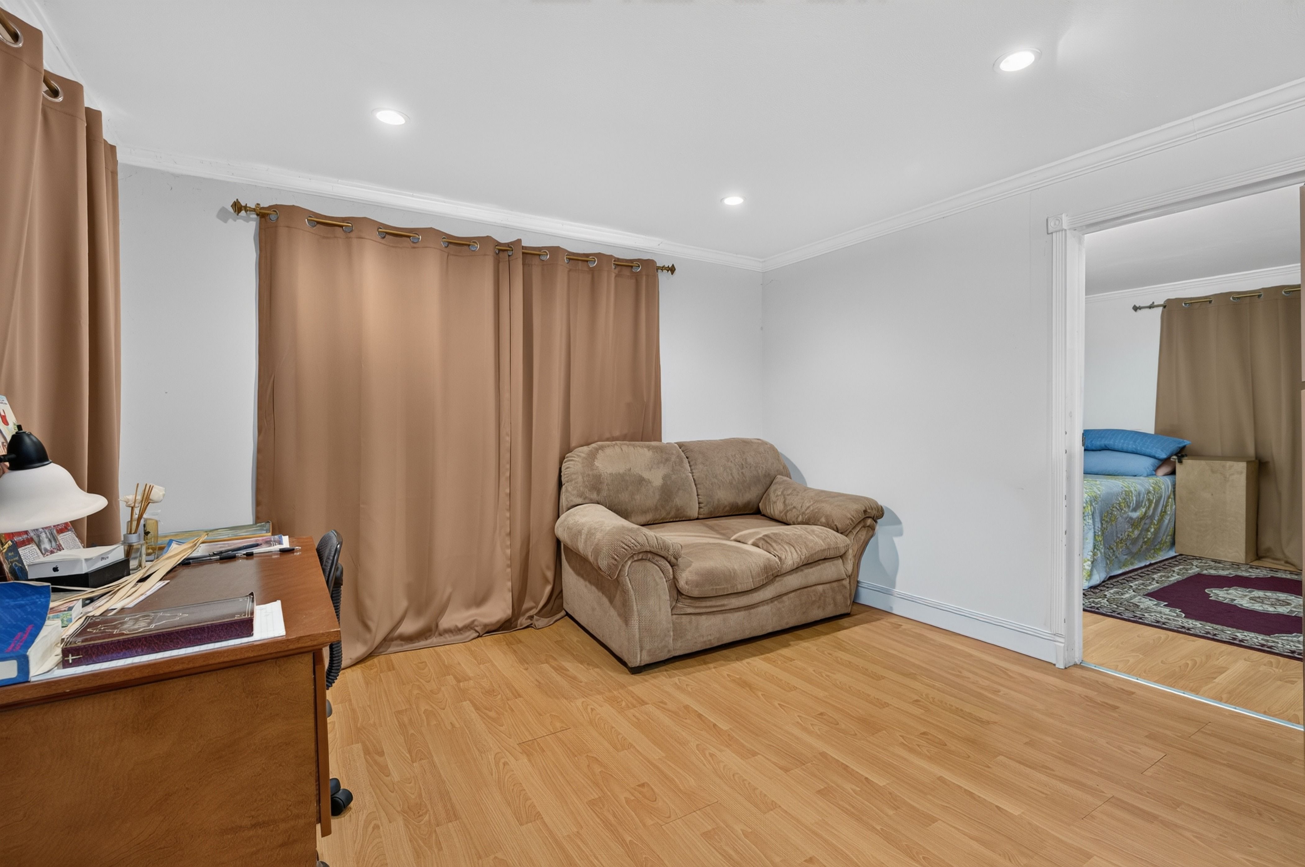 103 Motor Avenue, Farmingdale, NY, 11735 - 物件實景