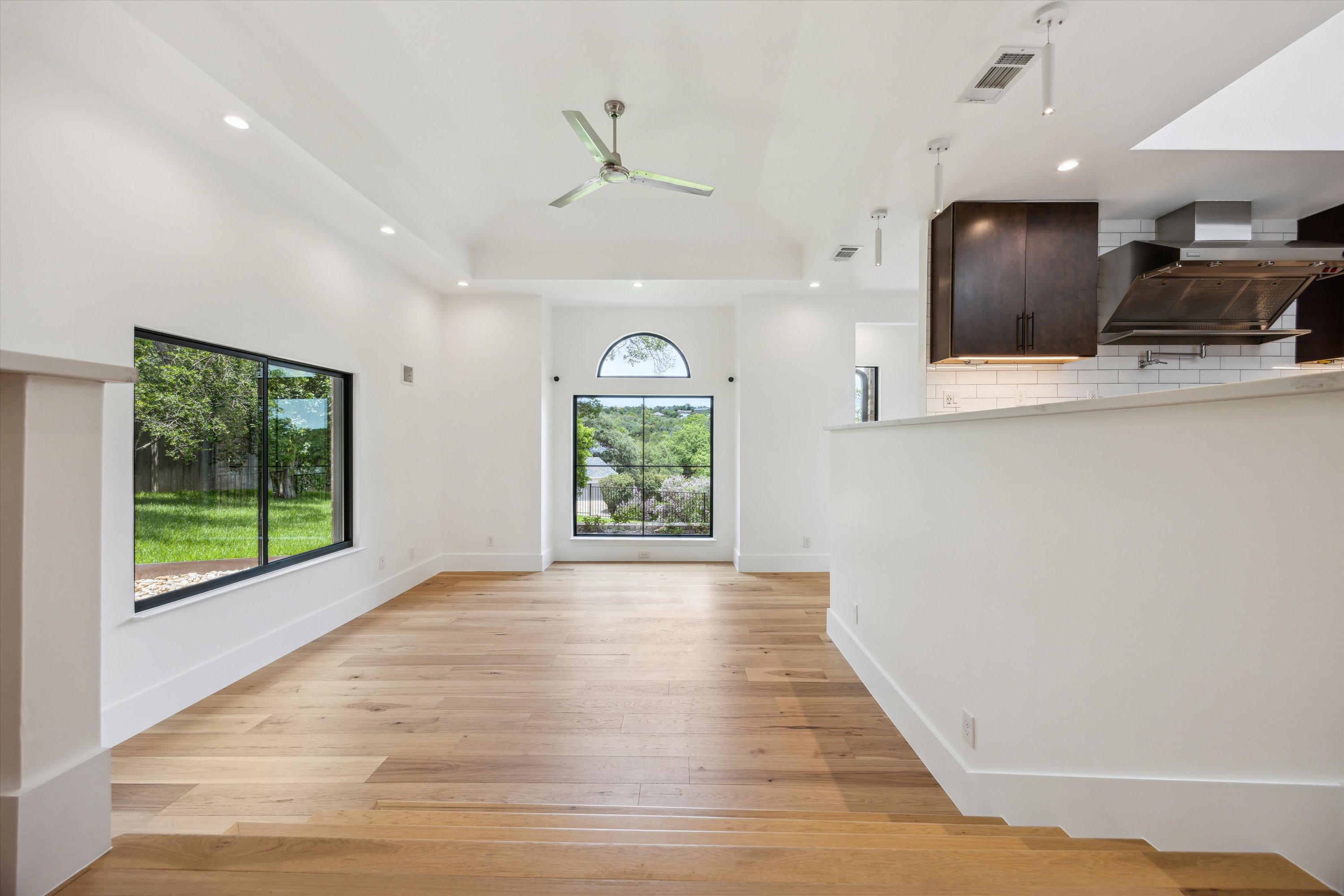  Fully Renovated Modern Retreat in Northwest Hills - 物件實景