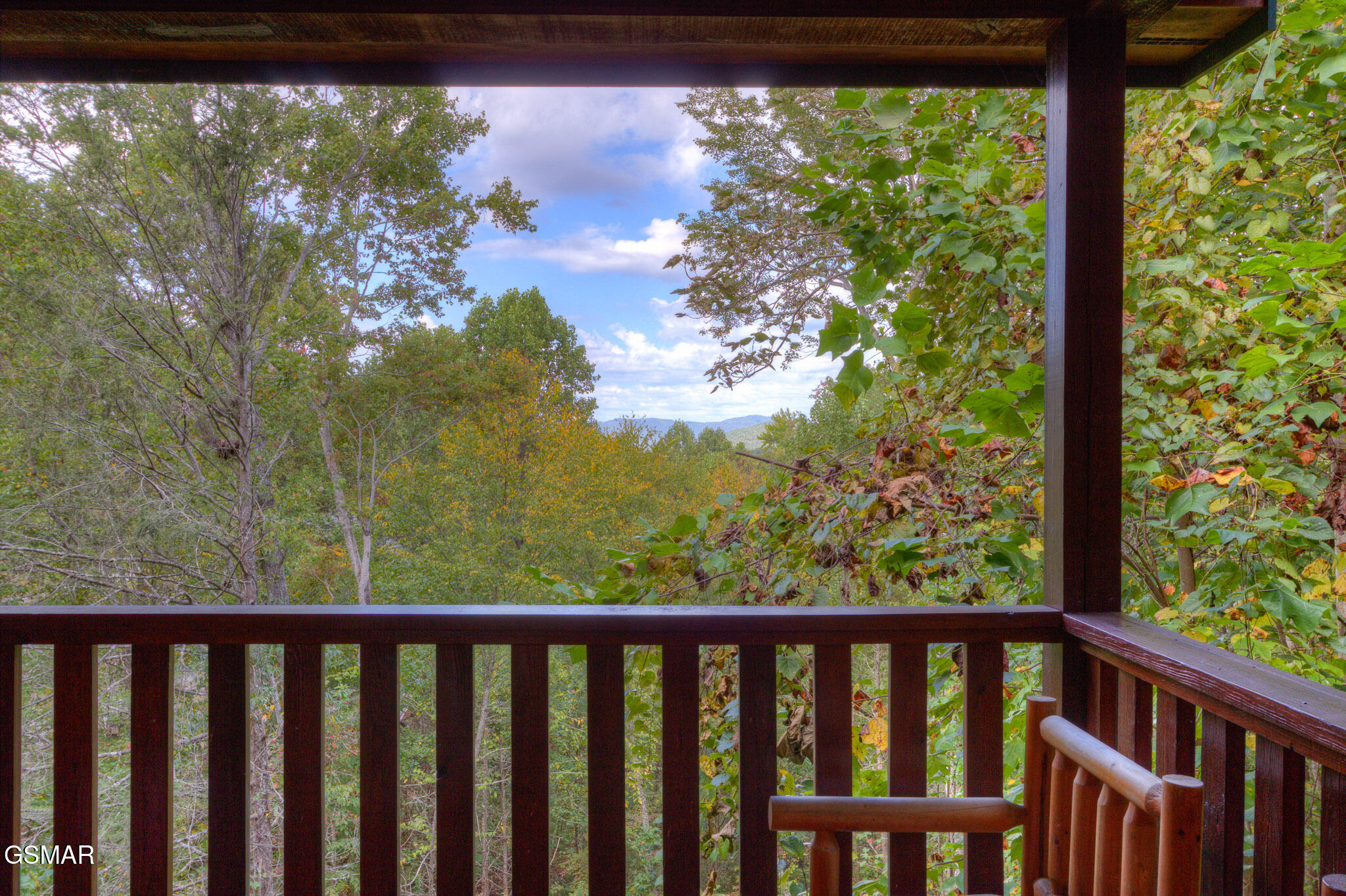 Sevierville, Tennessee, 37876, United States, 2 Bedrooms Bedrooms, ,3 BathroomsBathrooms,Residential,For Sale,1983447