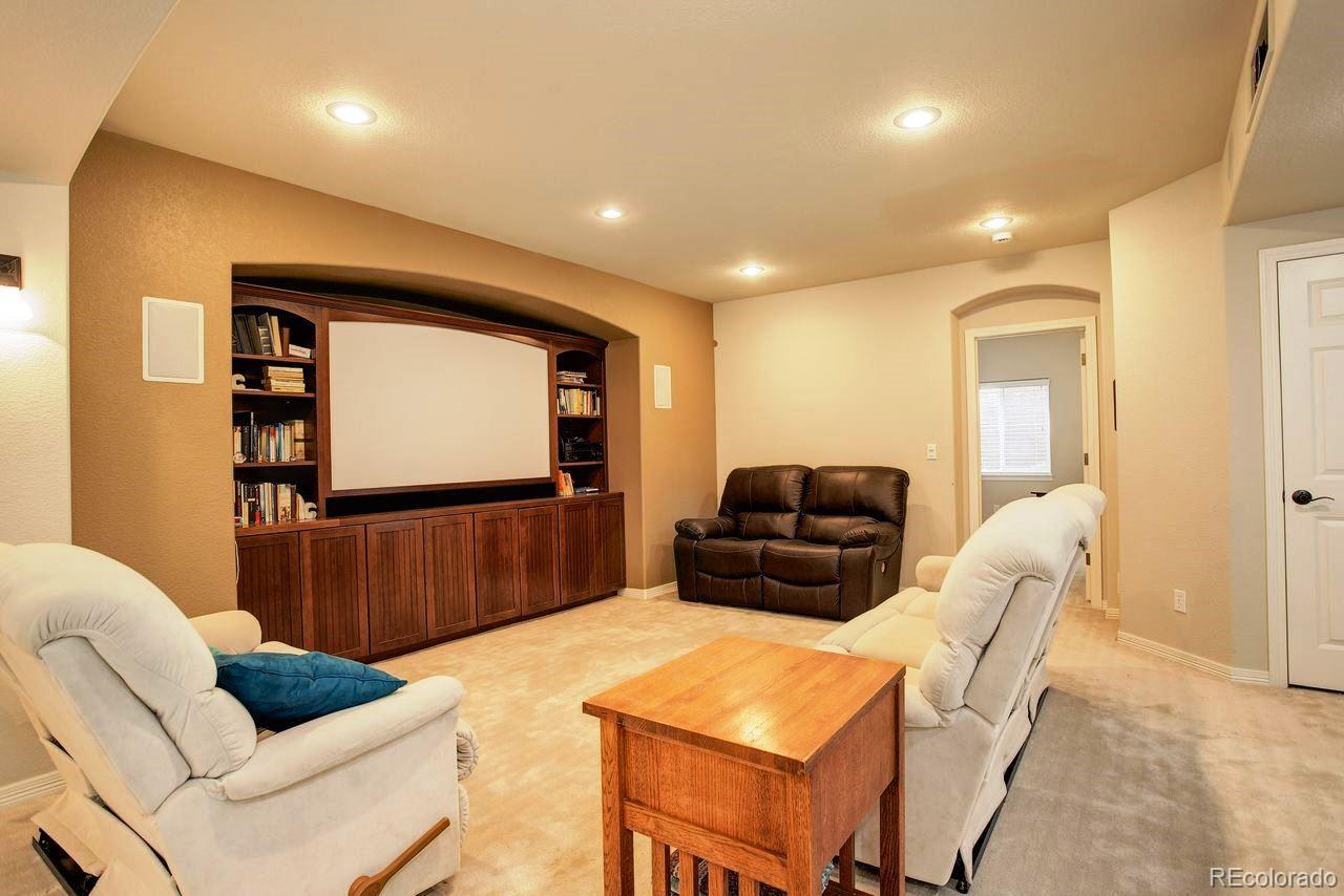 Arvada, Colorado, 80005, United States, 4 Bedrooms Bedrooms, ,2 BathroomsBathrooms,Residential,For Sale,1906341