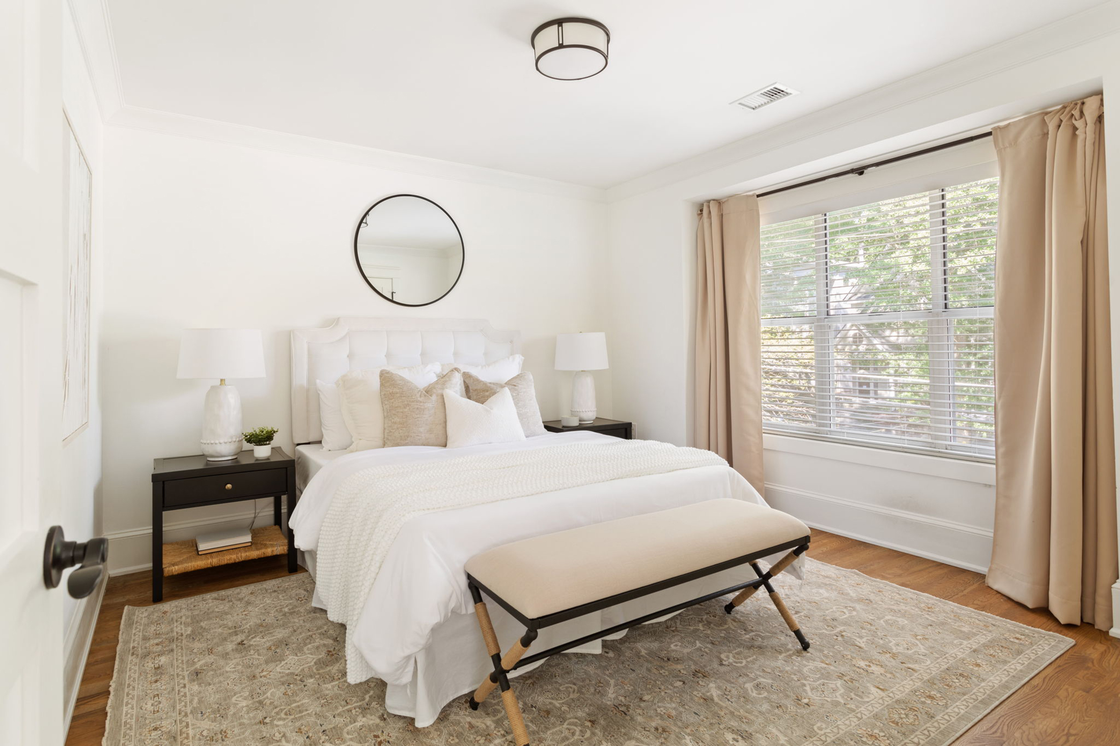  Beautifully Renovated Residence in Brookhaven Fields - 物件實景