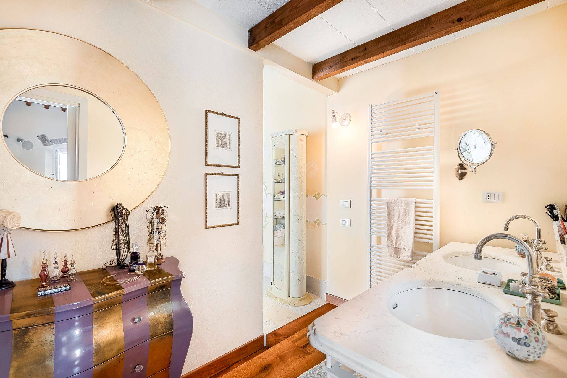 via crociale, Pietrasanta, Lucca, 55045, IT, 3 Bedrooms Bedrooms, ,4 BathroomsBathrooms,Residential,For Sale,via crociale,1610181