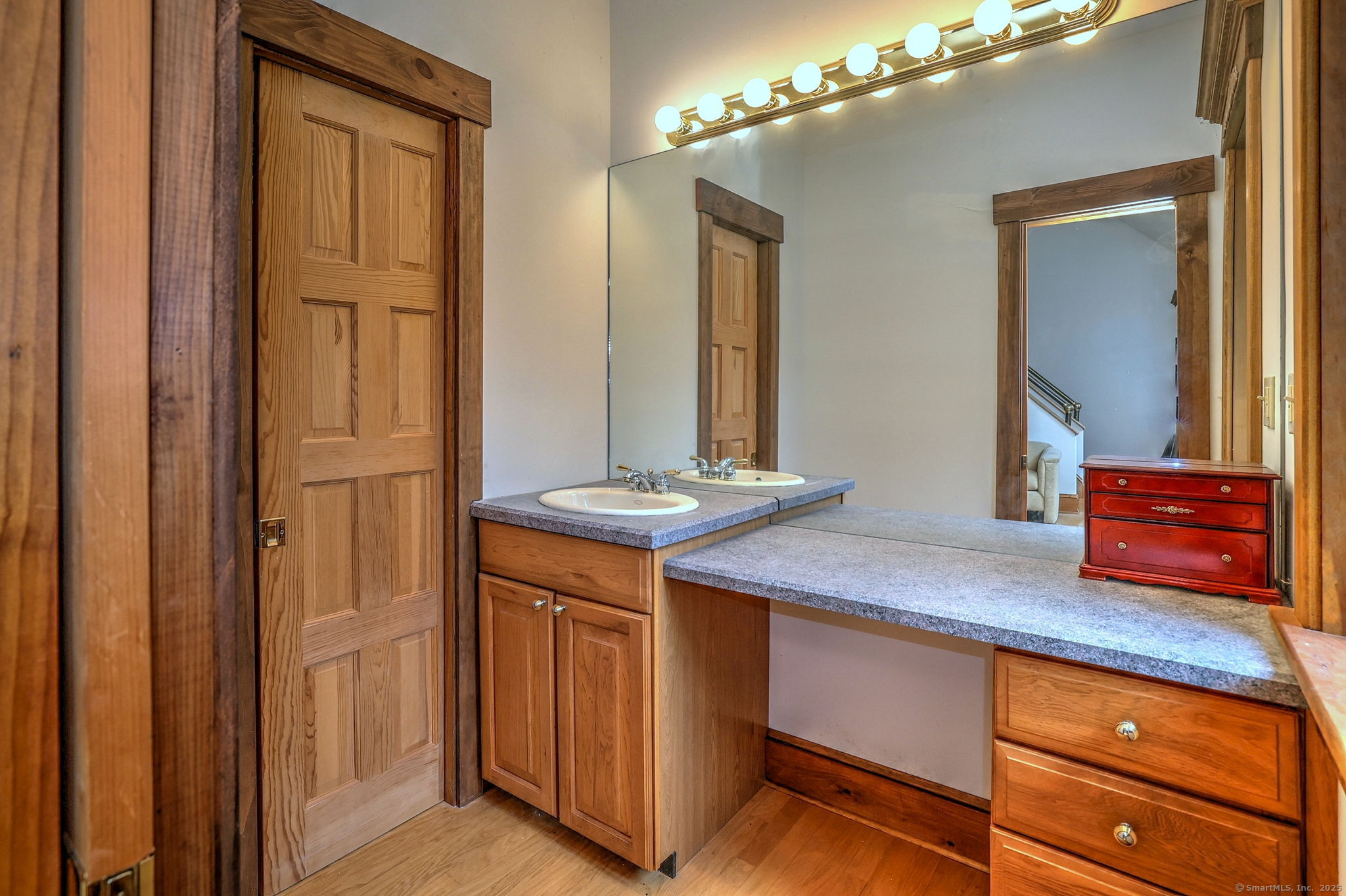 Bethany, Connecticut, 06524, United States, 4 Bedrooms Bedrooms, ,4 BathroomsBathrooms,Residential,For Sale,1905927