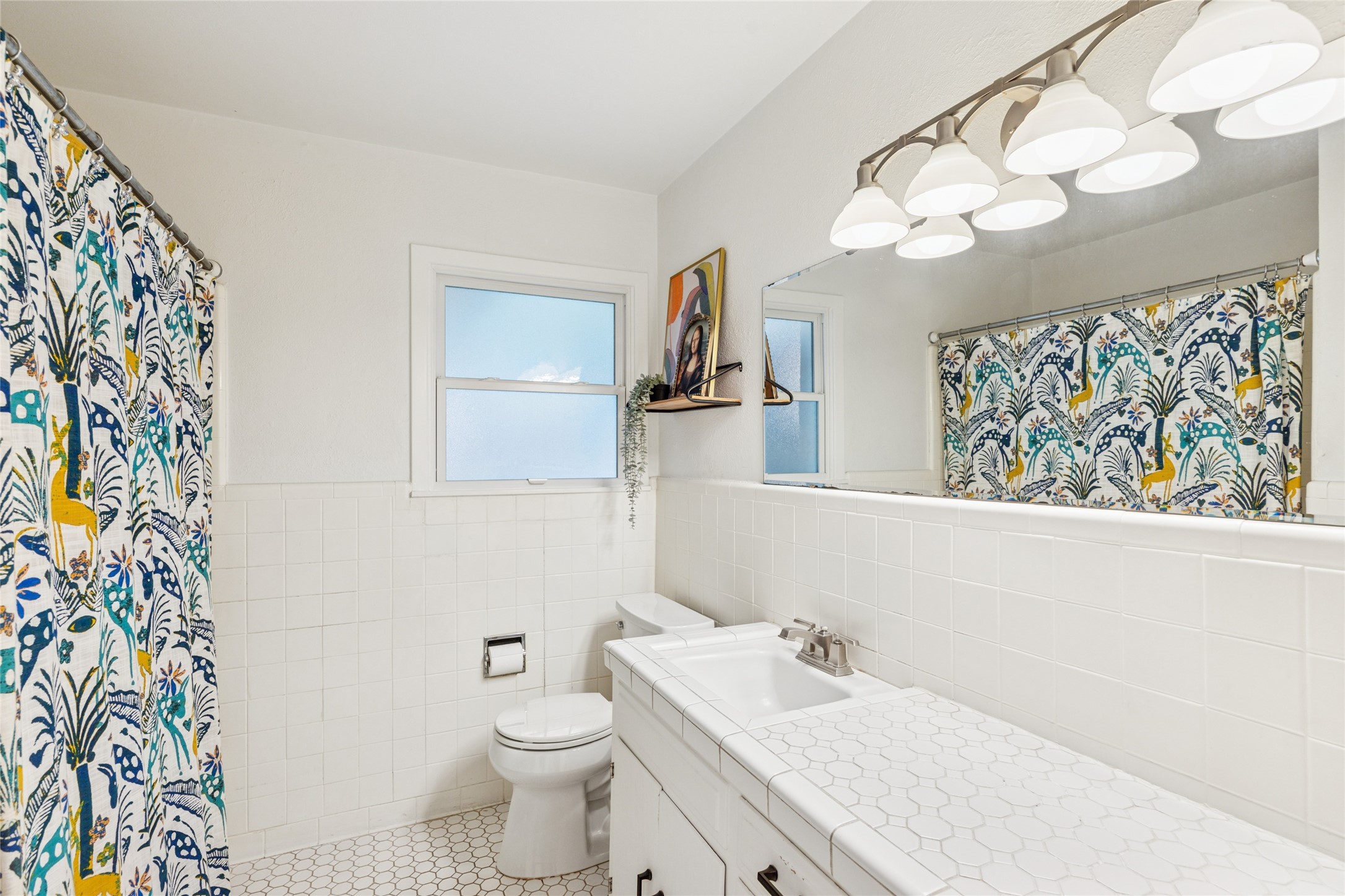 Fort Worth, Texas, 76116, United States, 4 Bedrooms Bedrooms, ,2 BathroomsBathrooms,Residential,For Sale,1957427