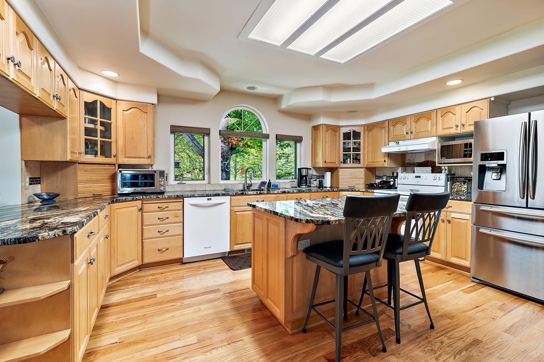  4000 Little Applegate Road Jacksonville, OR 97530 - 物件實景