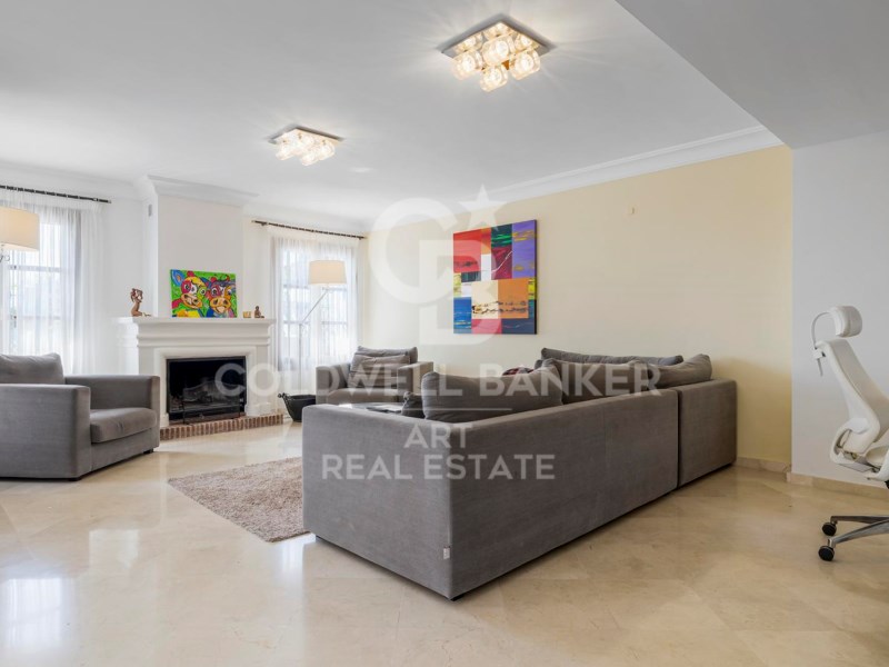 Benahavís, Andalusia, ES, 5 Bedrooms Bedrooms, ,4 BathroomsBathrooms,Residential,For Sale,1804901