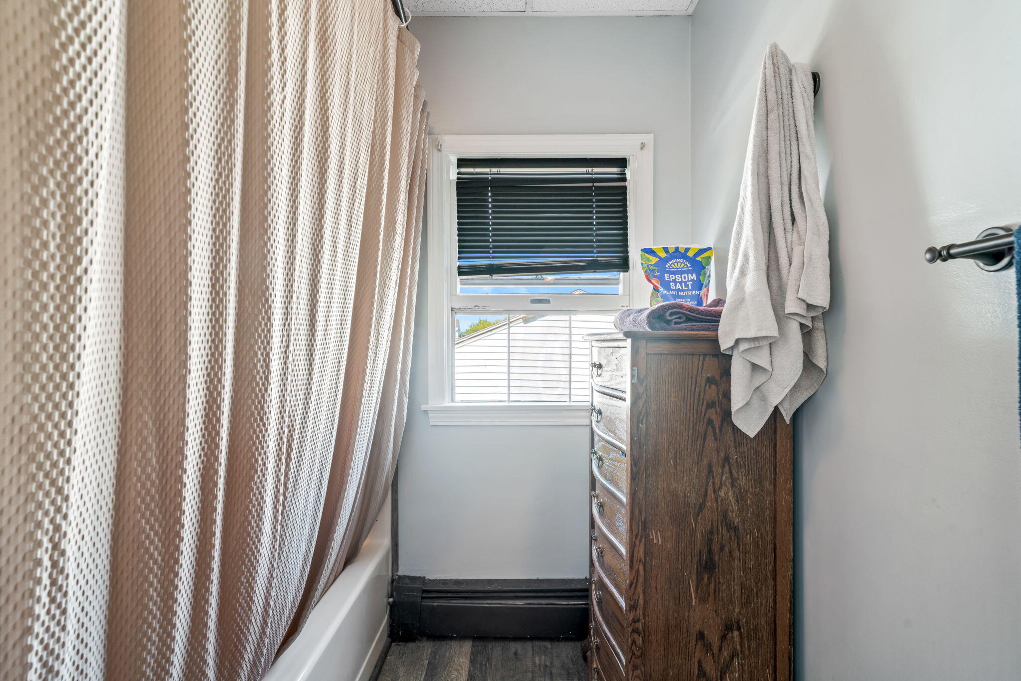 Biddeford, Maine, 04005, United States, ,3 BathroomsBathrooms,Residential,For Sale,1977018