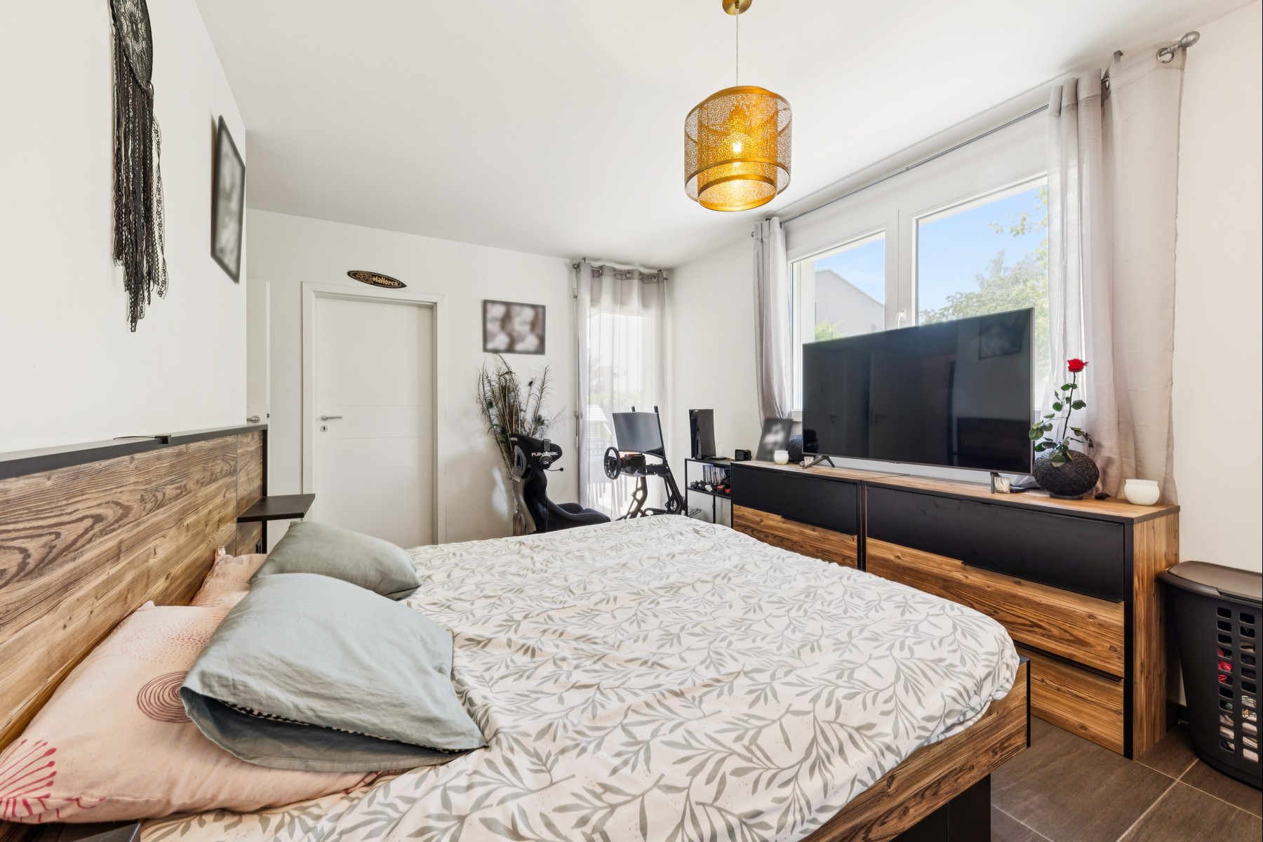  4.5-room ground-floor apartment with a terrace and garden - 物件實景